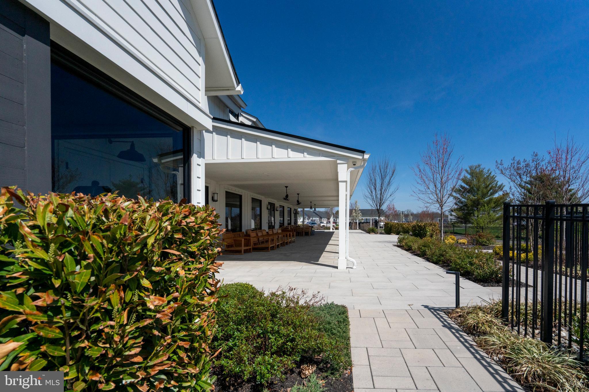 REGENCY AT WATERSIDE - Residential