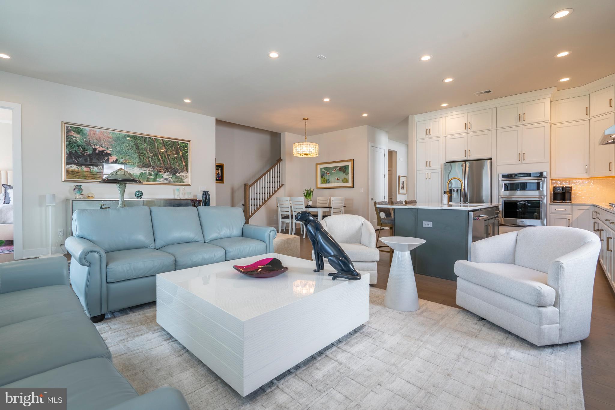 REGENCY AT WATERSIDE - Residential