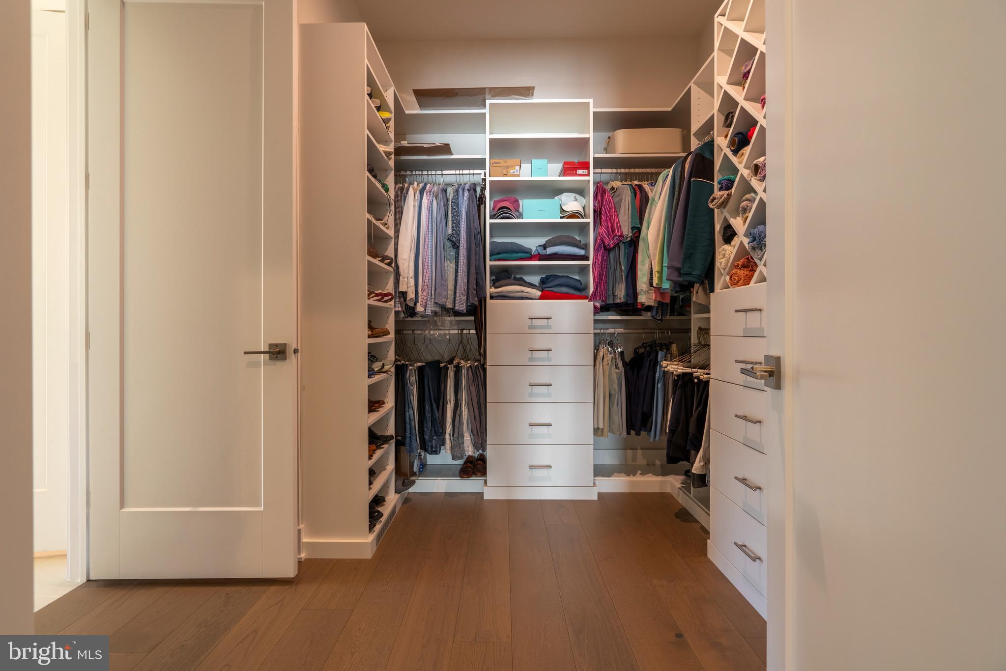 REGENCY AT WATERSIDE - Residential