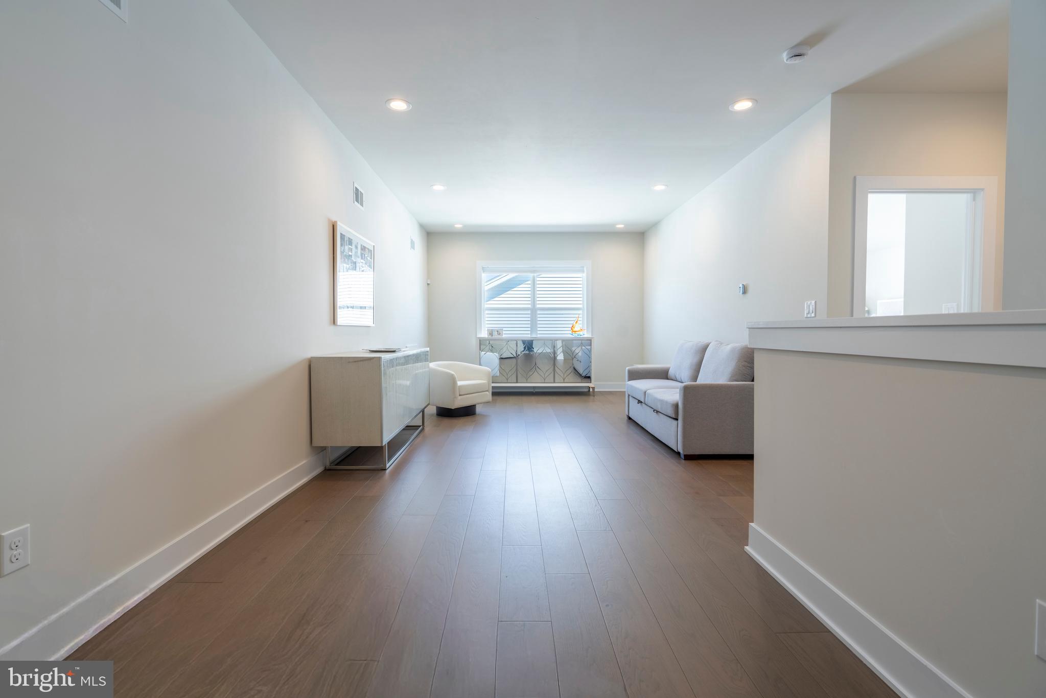 REGENCY AT WATERSIDE - Residential