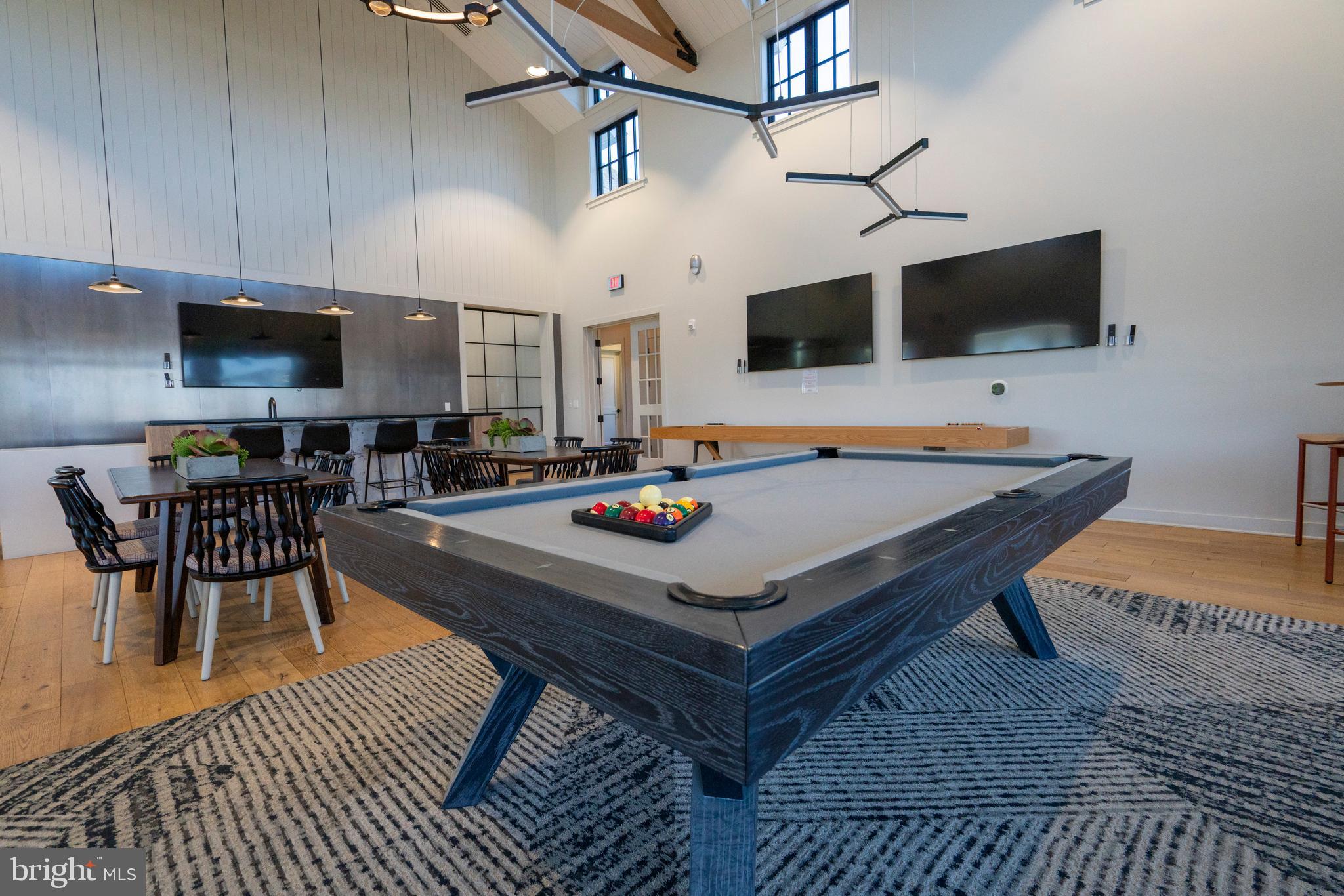 REGENCY AT WATERSIDE - Residential