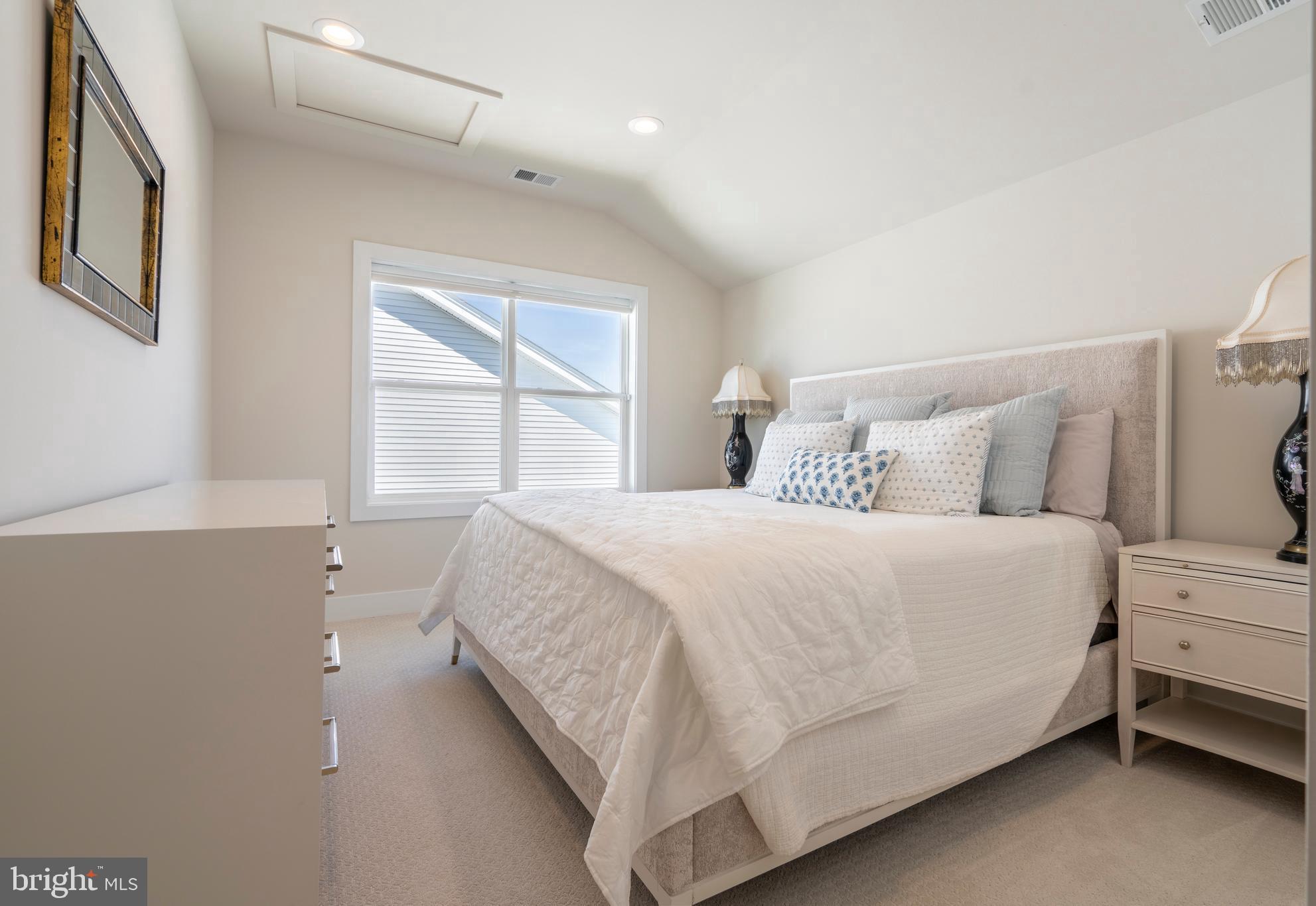 REGENCY AT WATERSIDE - Residential