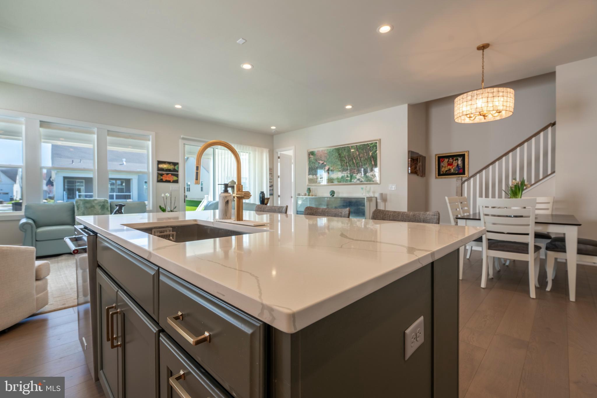 REGENCY AT WATERSIDE - Residential