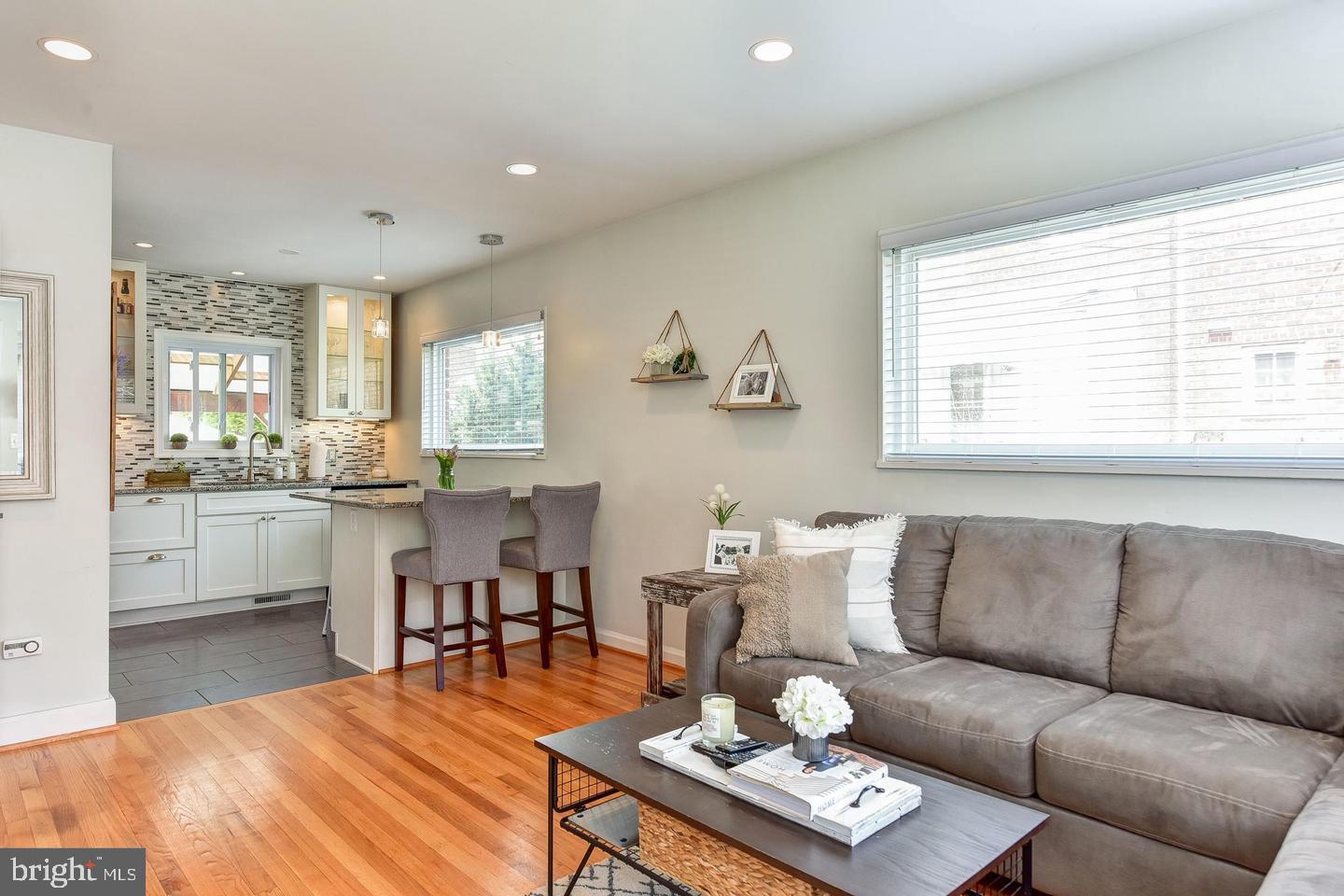 CAVALIER HOMES - Residential Lease