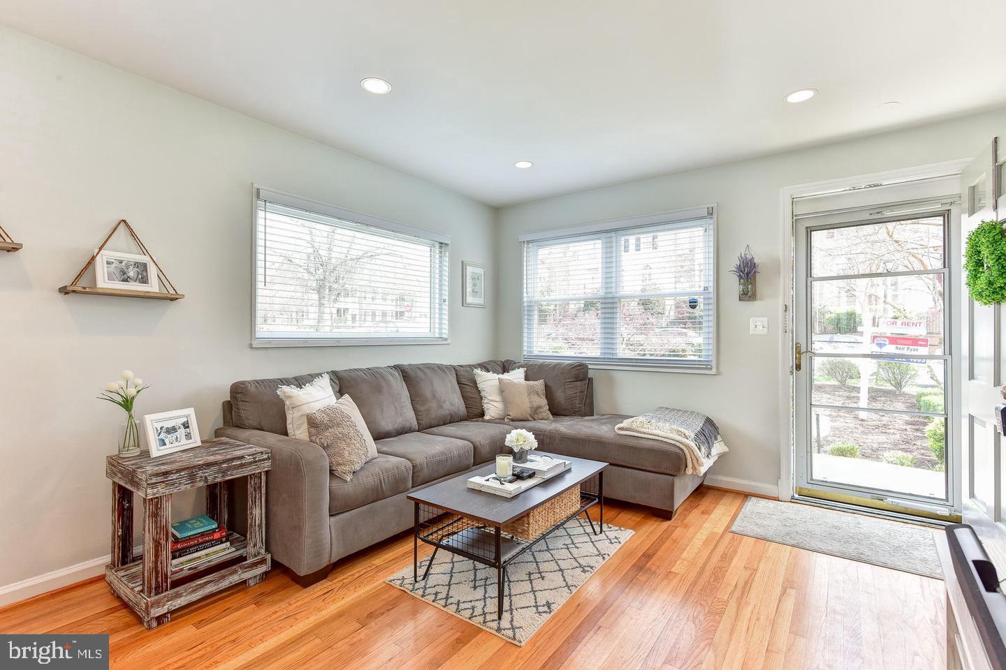 CAVALIER HOMES - Residential Lease