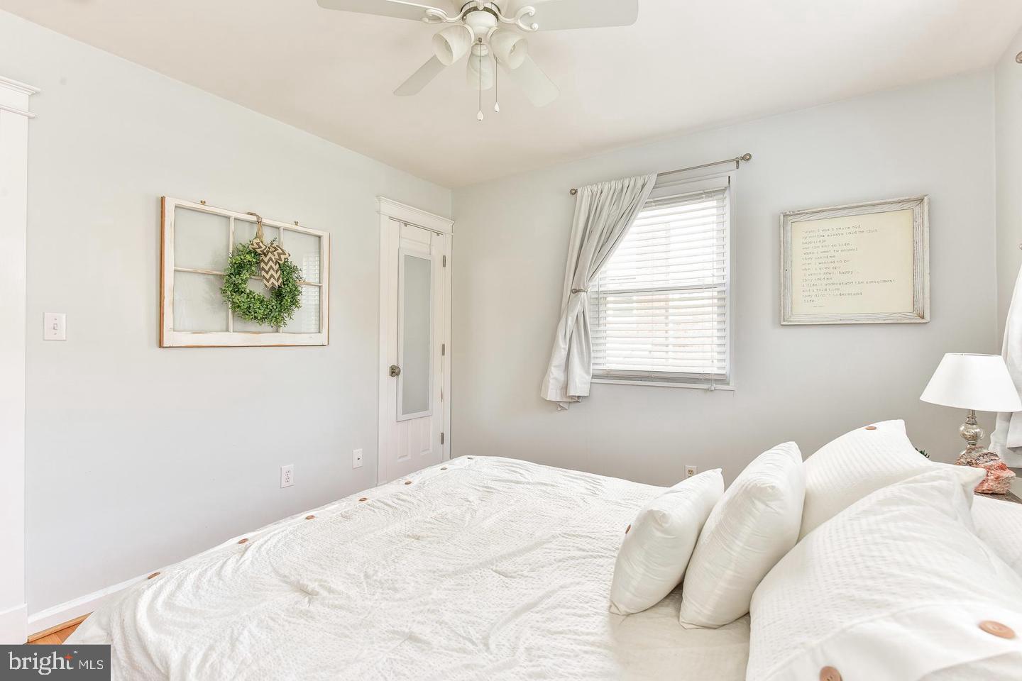 CAVALIER HOMES - Residential Lease