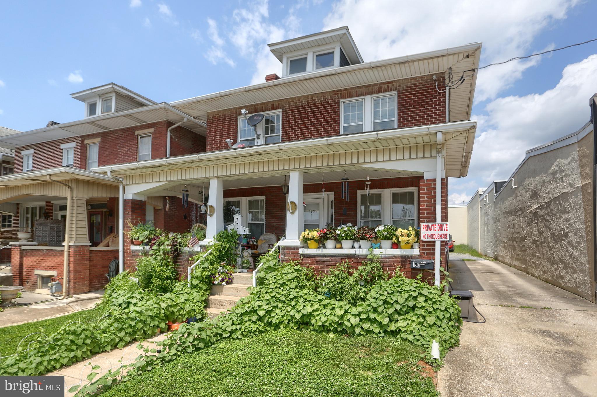 1905 W MARKET STREET