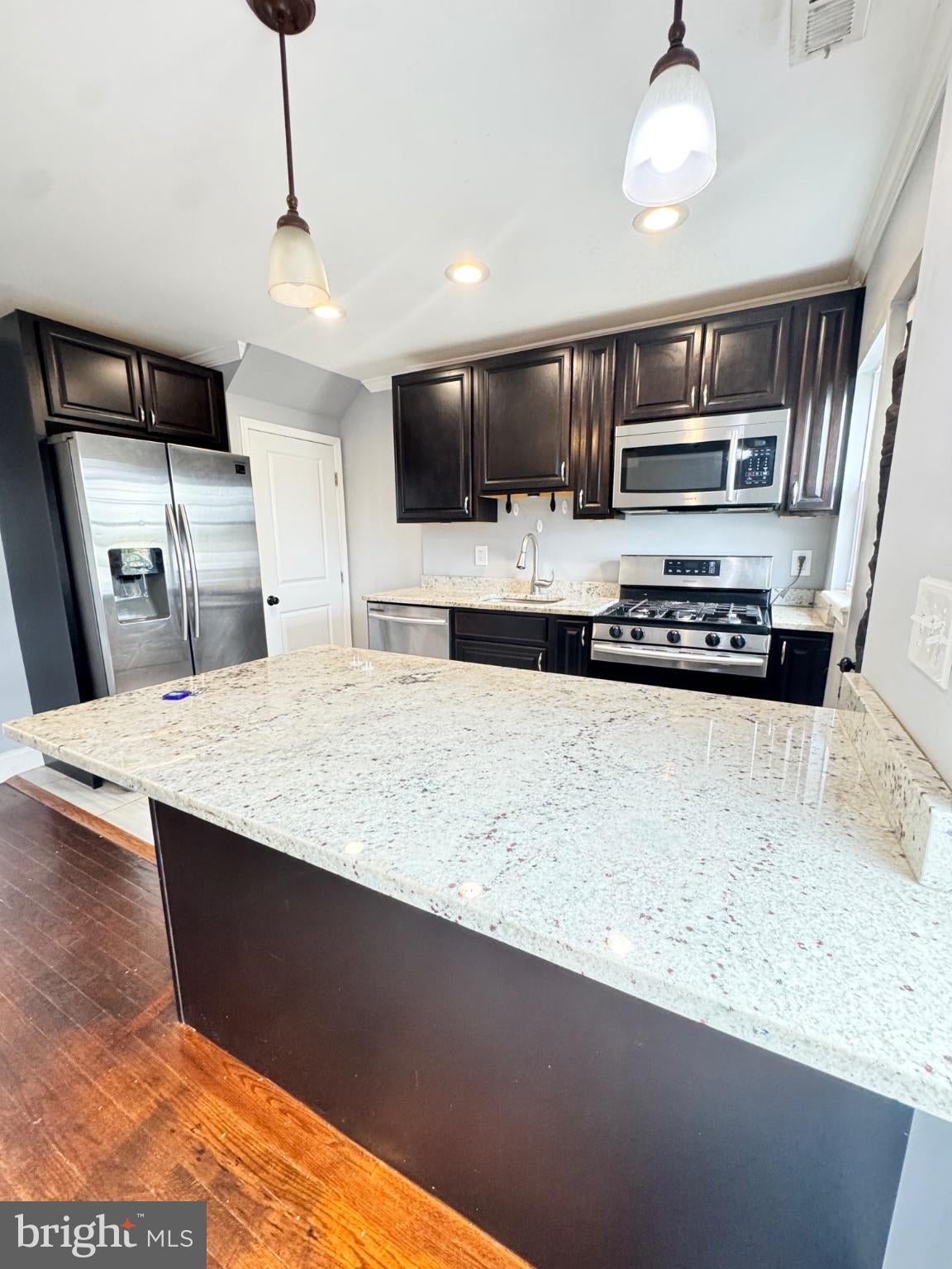 2720 PLAINFIELD ROAD