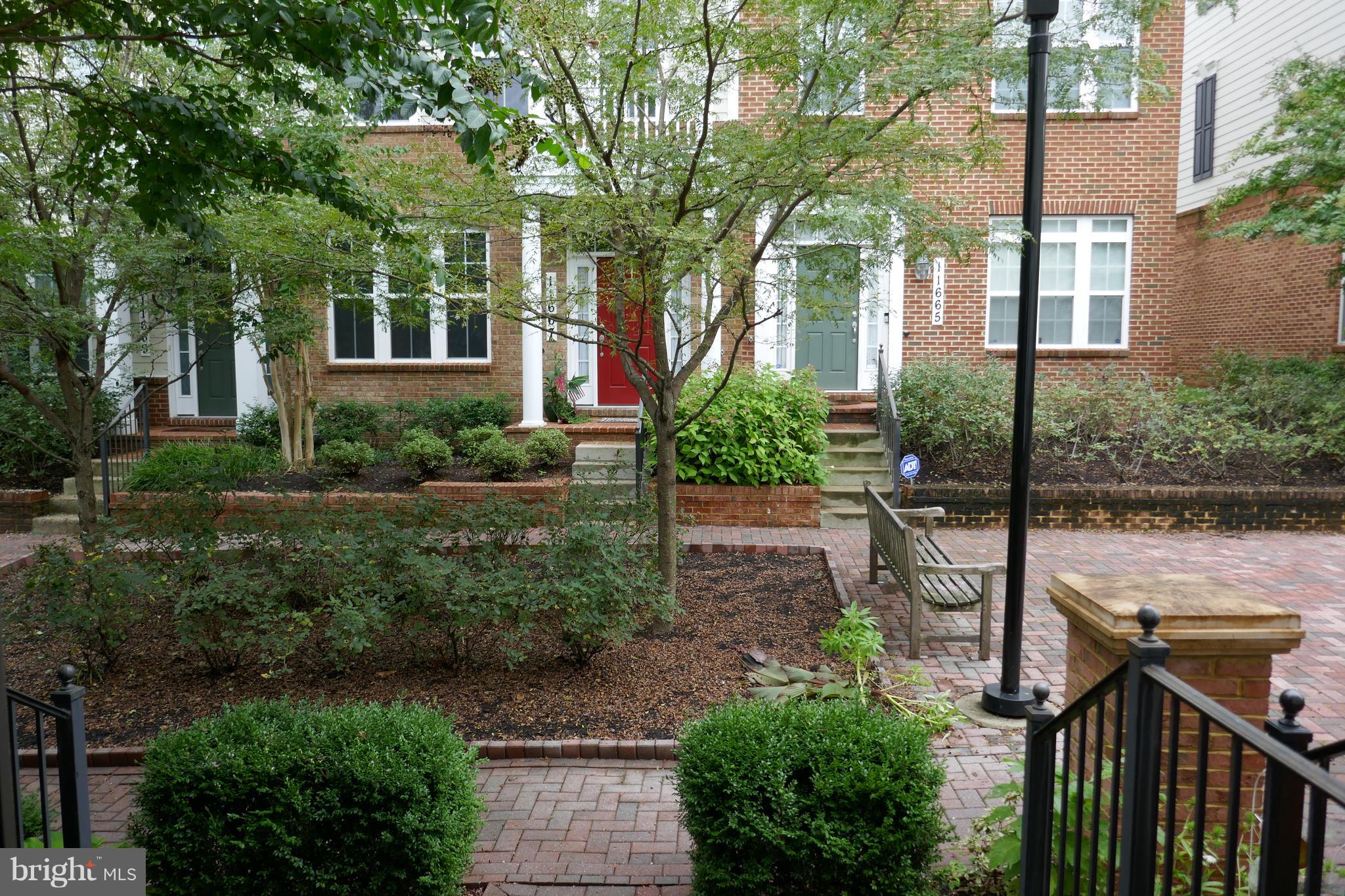 LEESBOROUGH - Residential Lease