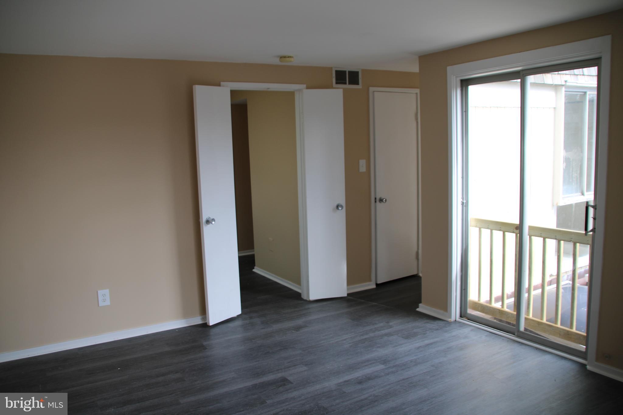 WATKINS MILL - Residential Lease