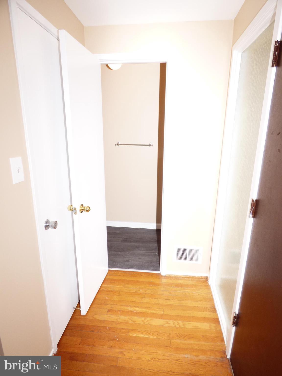 WATKINS MILL - Residential Lease