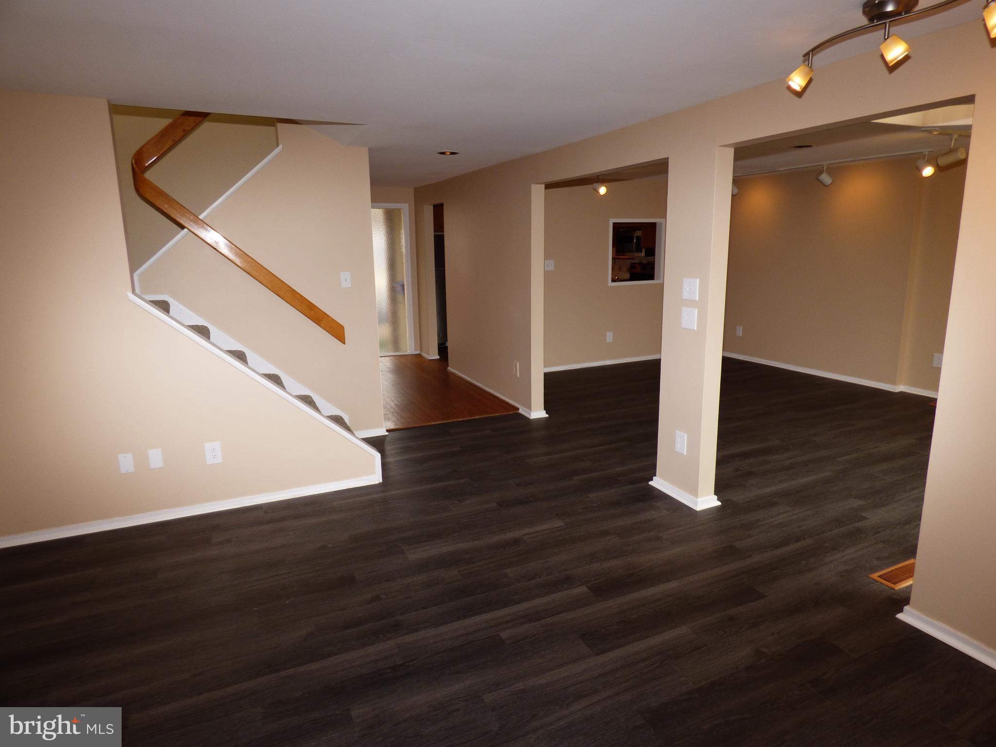 WATKINS MILL - Residential Lease