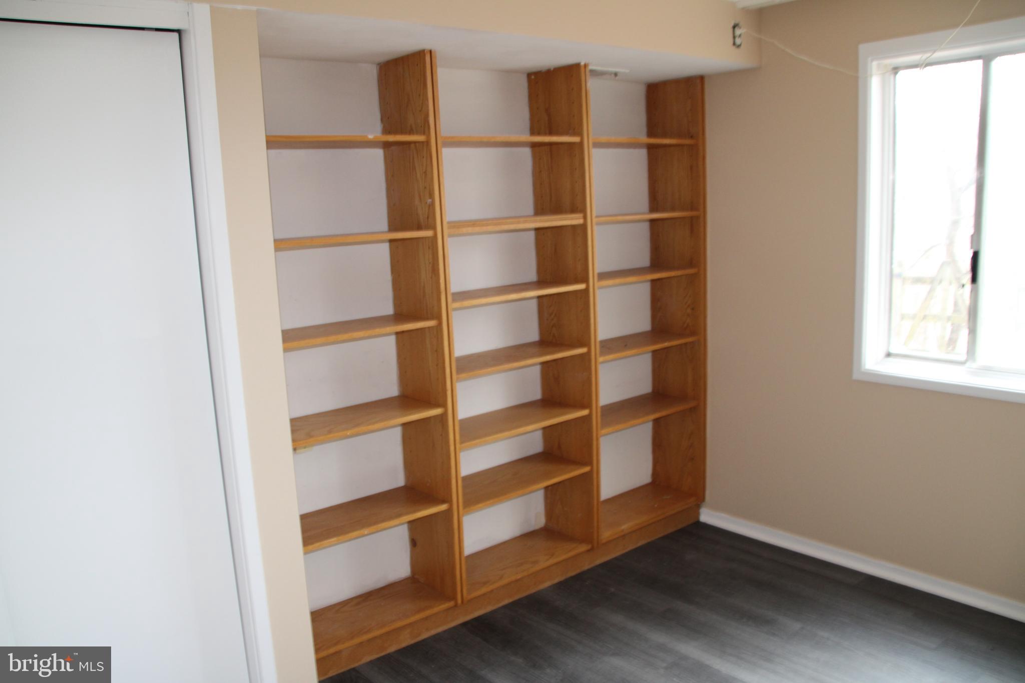 WATKINS MILL - Residential Lease