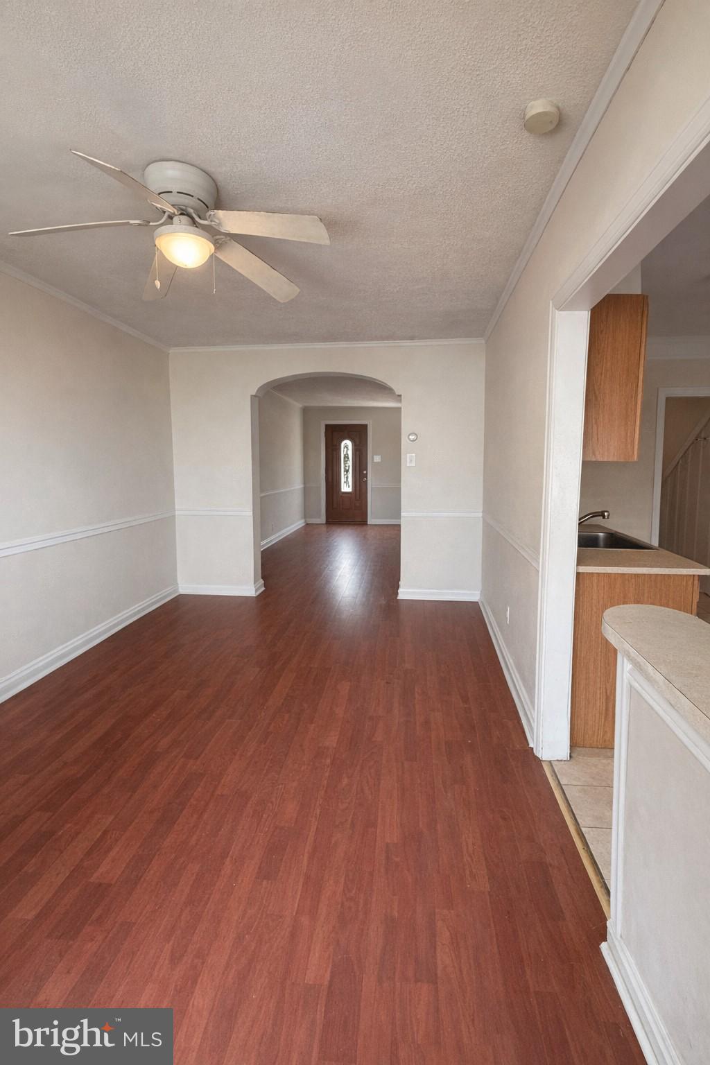 OXFORD CIRCLE - Residential