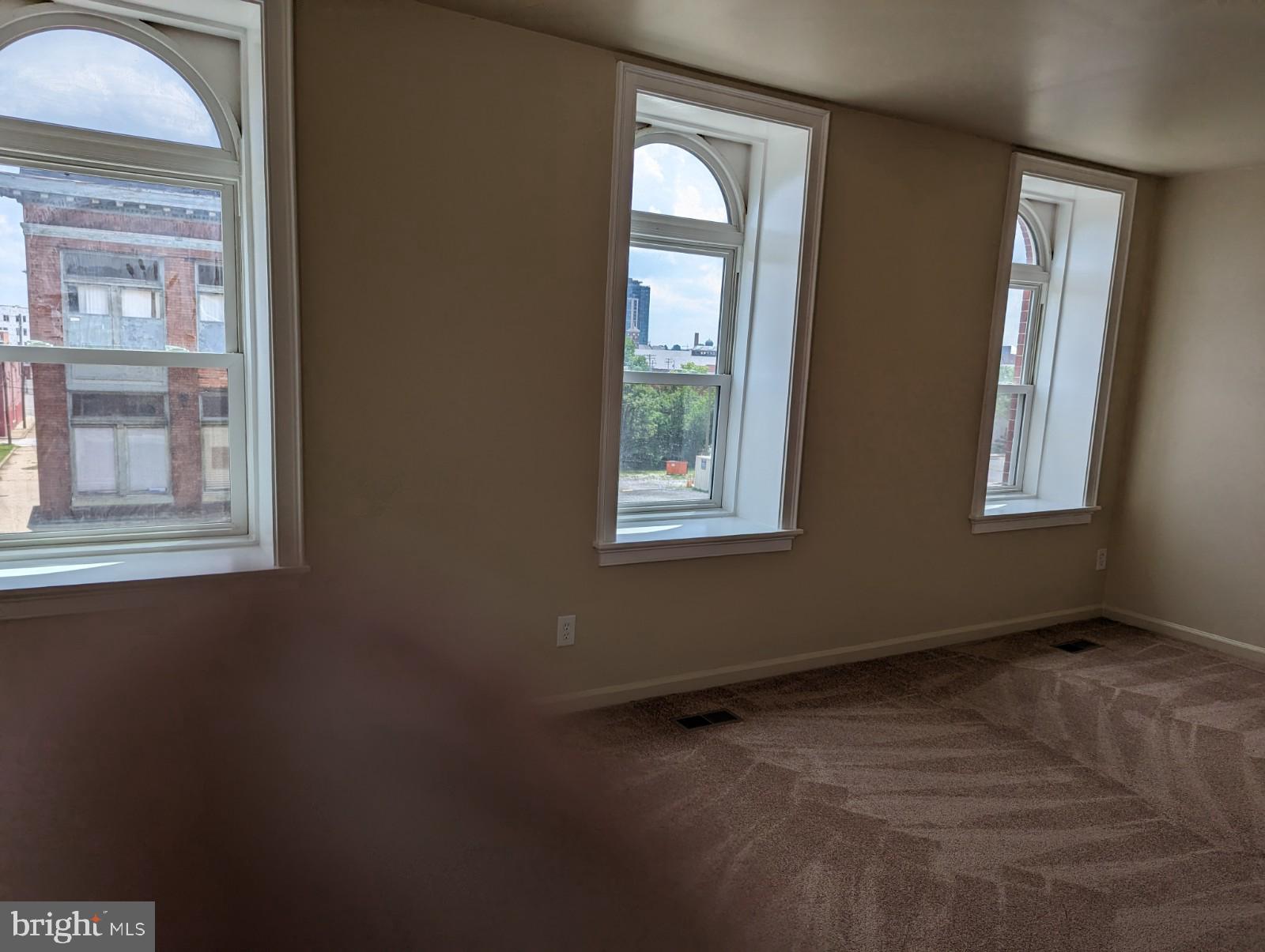 WASHINGTON SQUARE - Residential