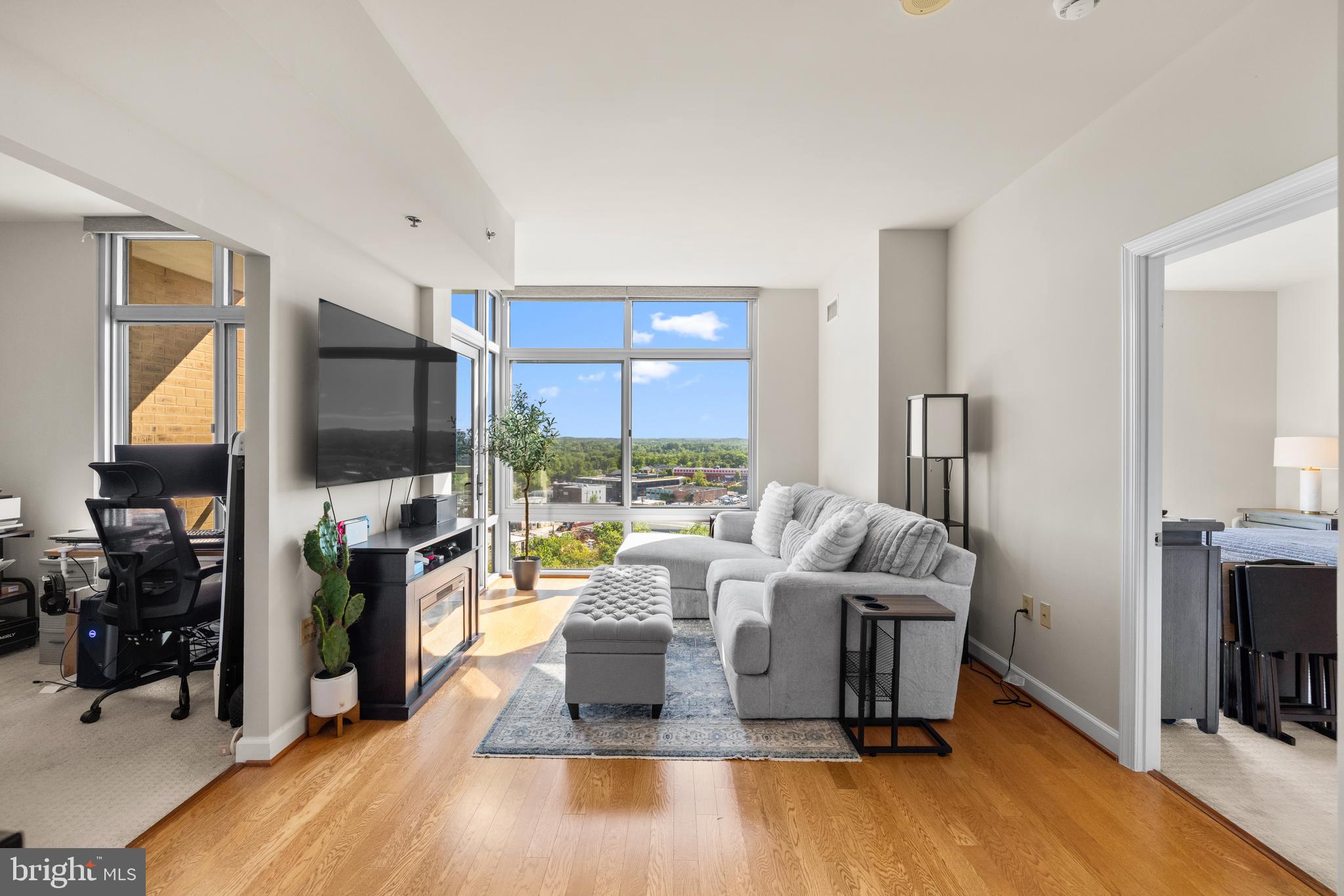 MIDTOWN BETHESDA NORTH - Residential