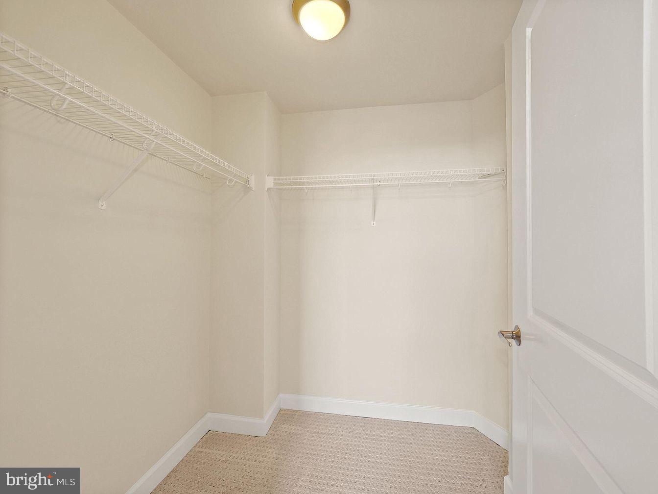 MIDTOWN BETHESDA NORTH - Residential