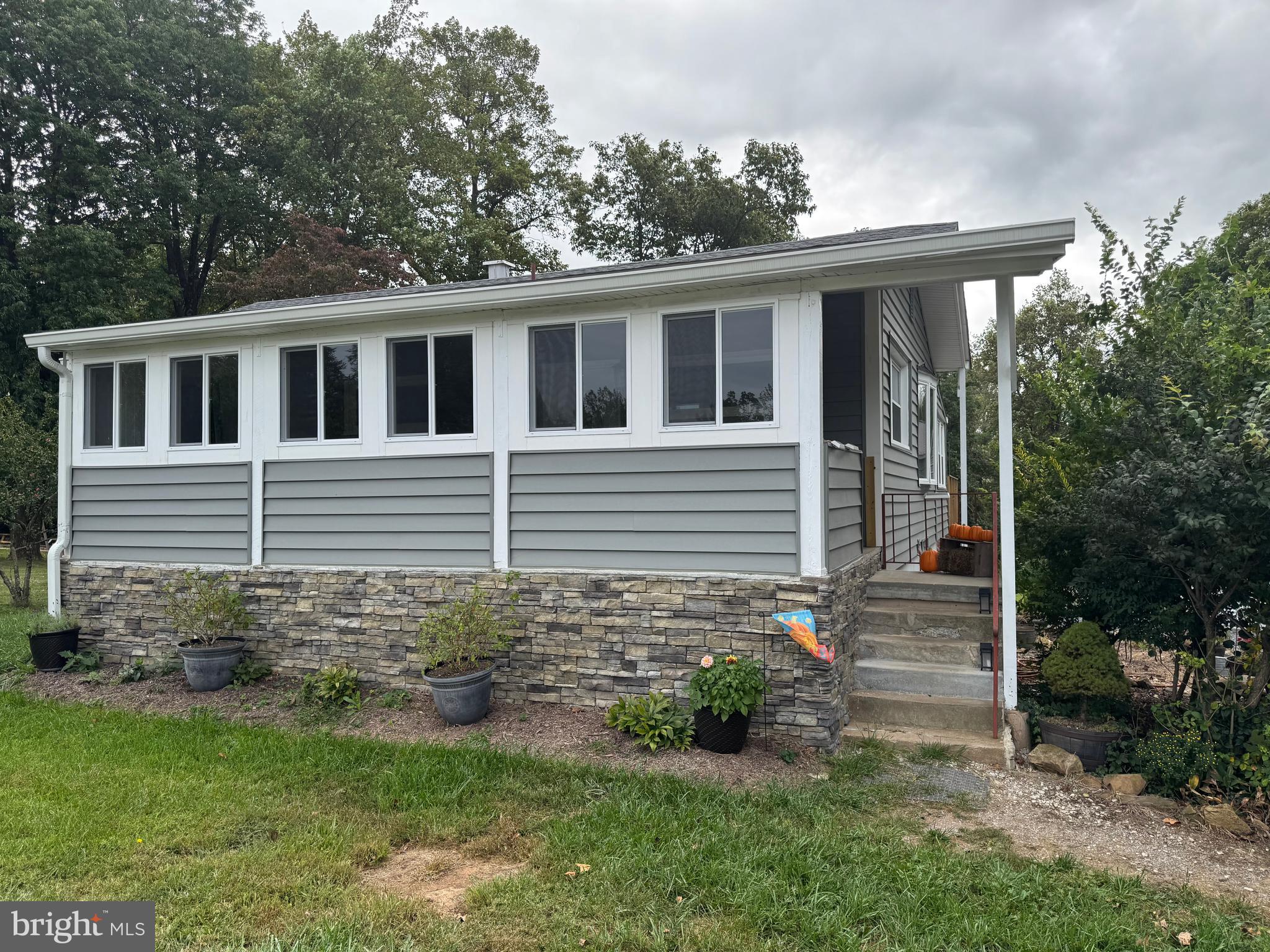 SKYLAND ESTATES - Residential