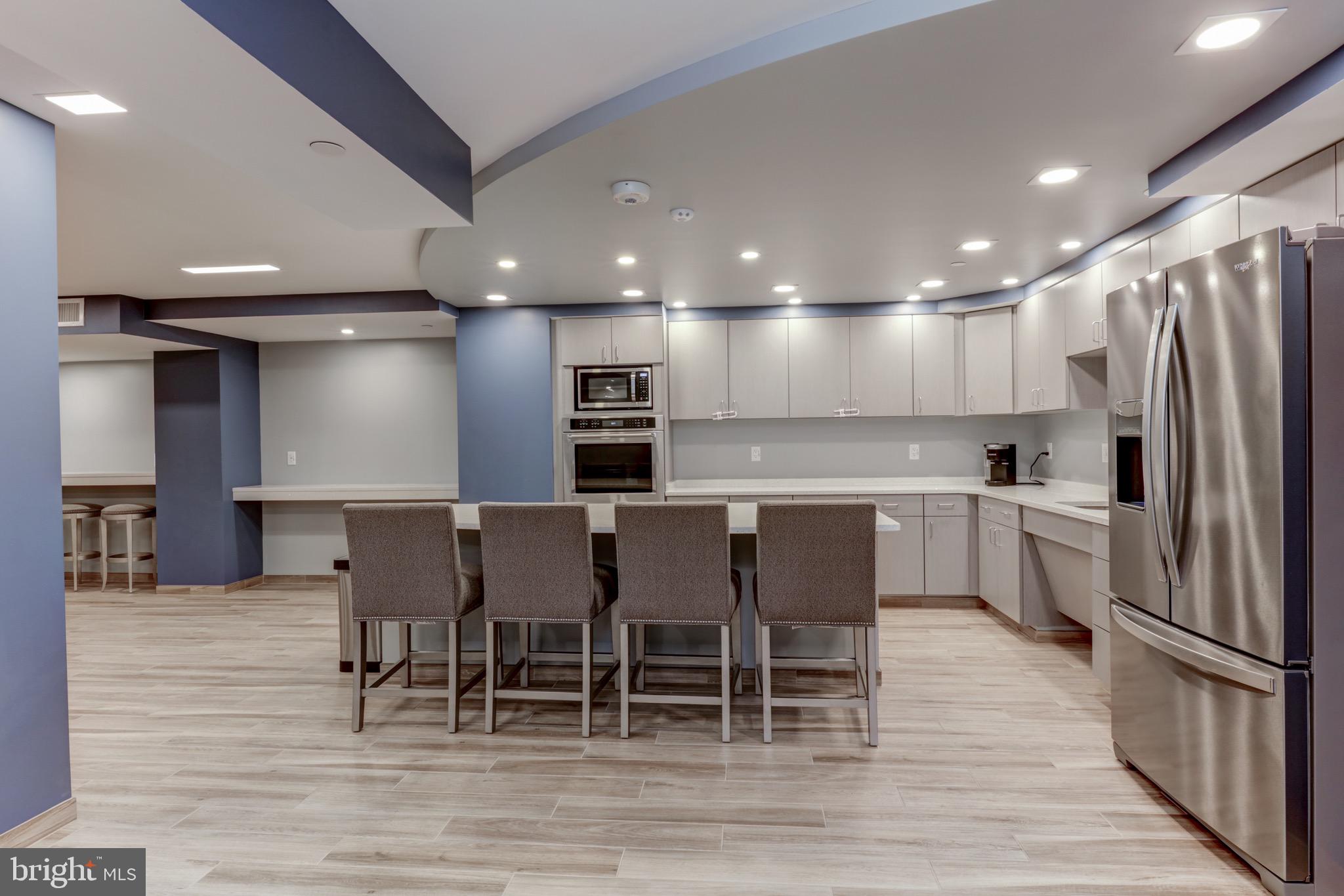 ENCORE OF MCLEAN - Residential Lease