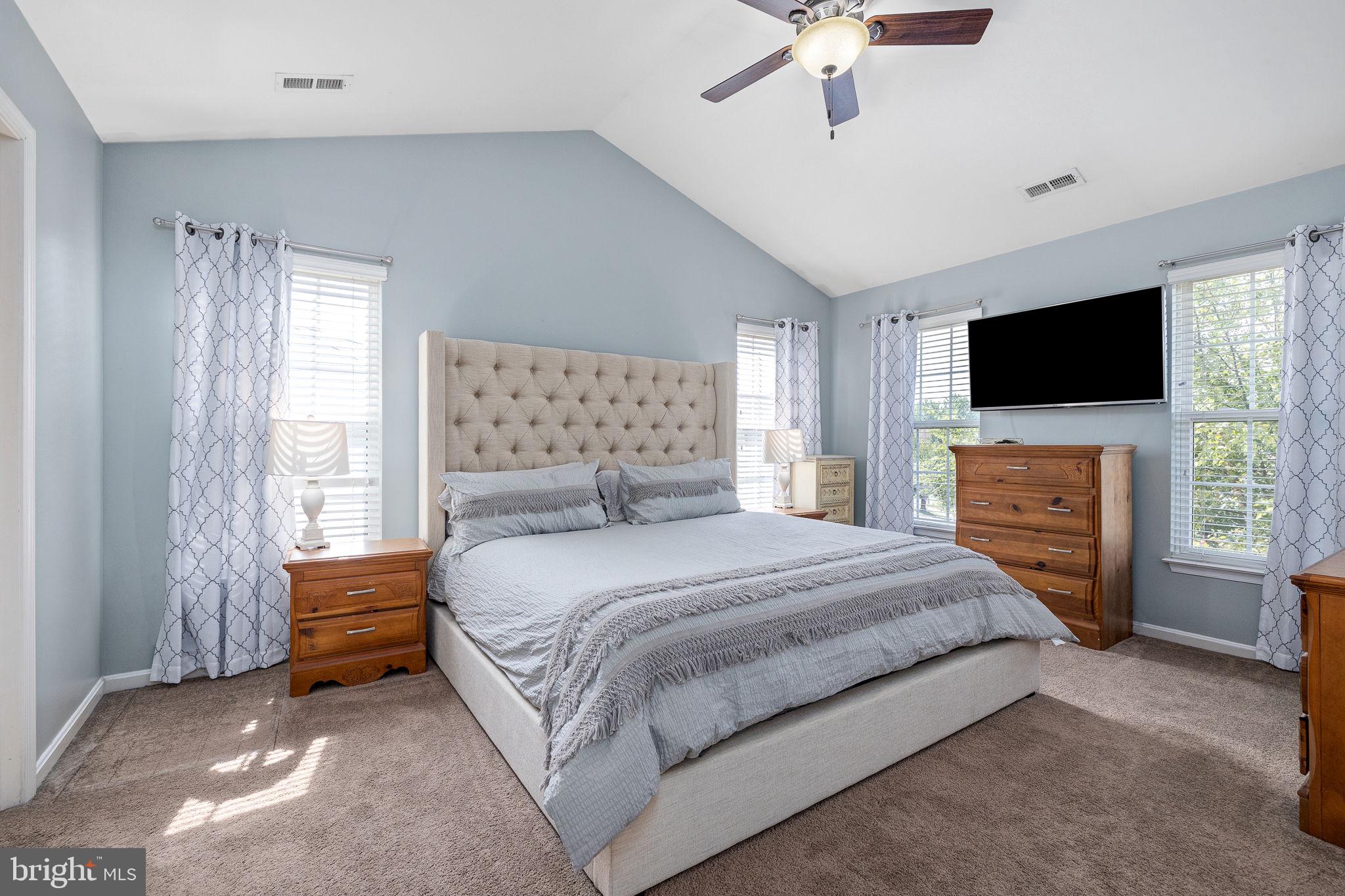 SALEM FIELDS - Residential