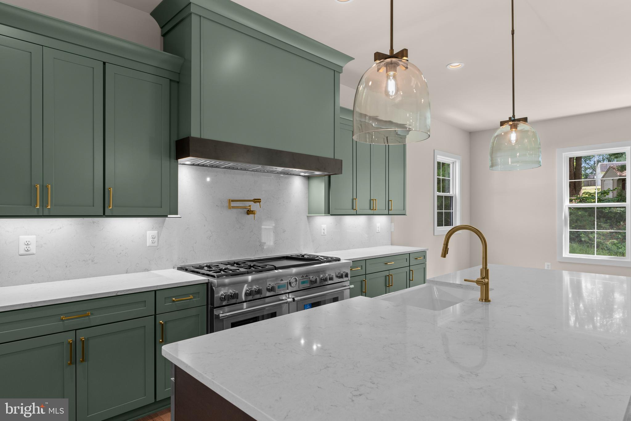 HILLCREST ESTATES - Residential