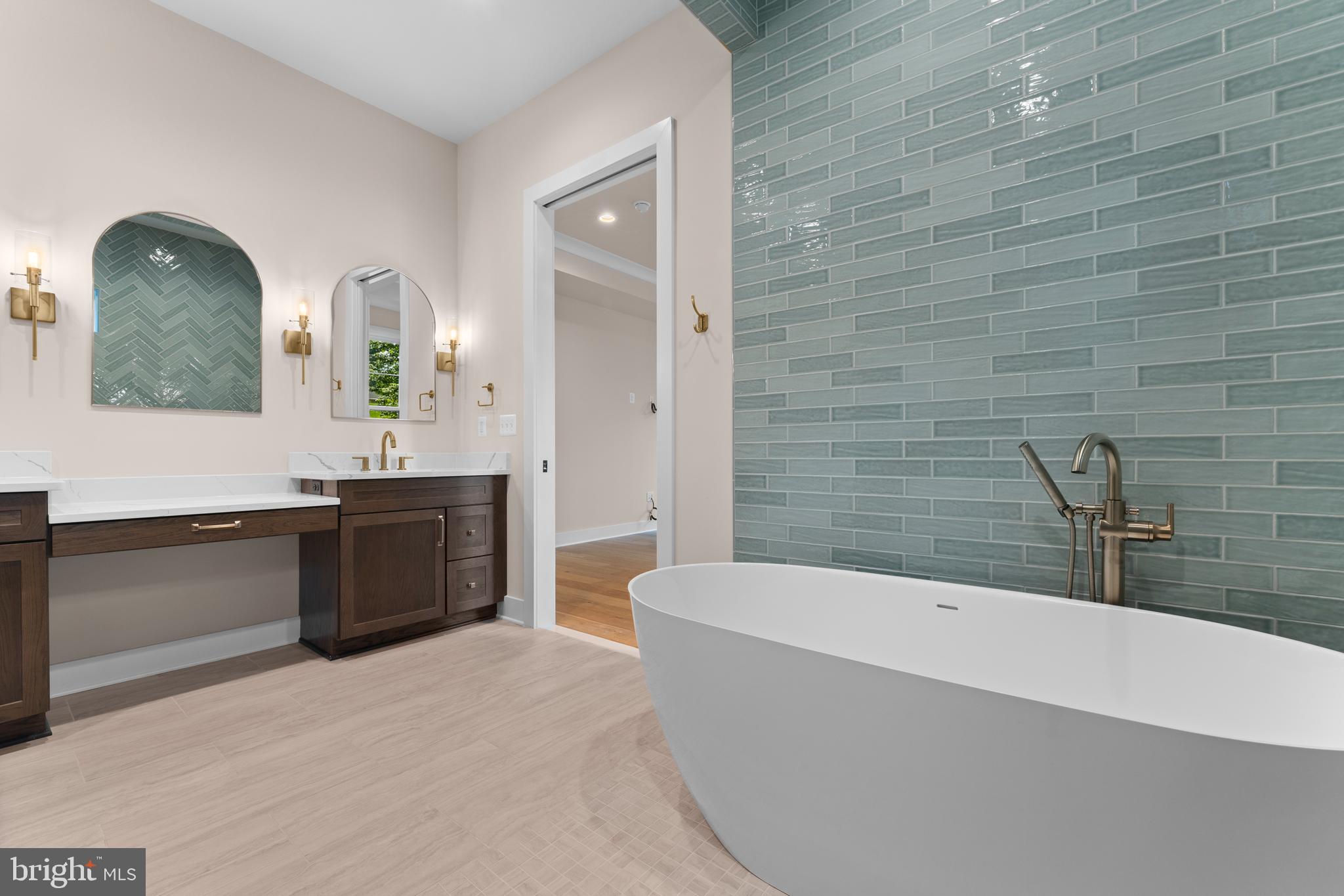 HILLCREST ESTATES - Residential