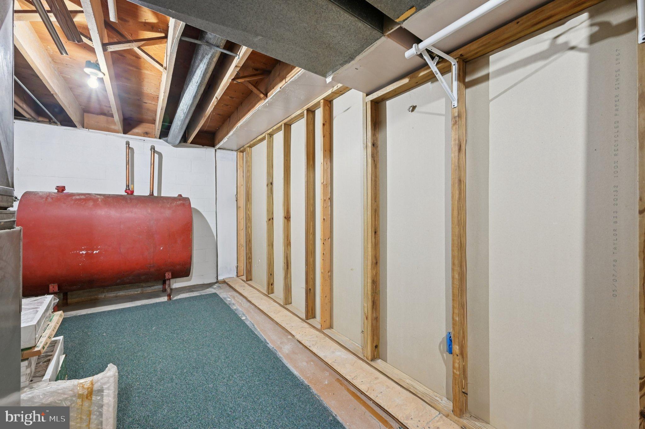 GREENVALE VILLAGE - Residential