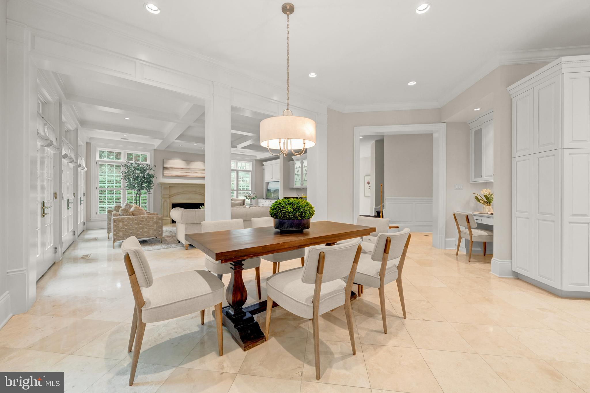 SHIRLEY WOODS - Residential