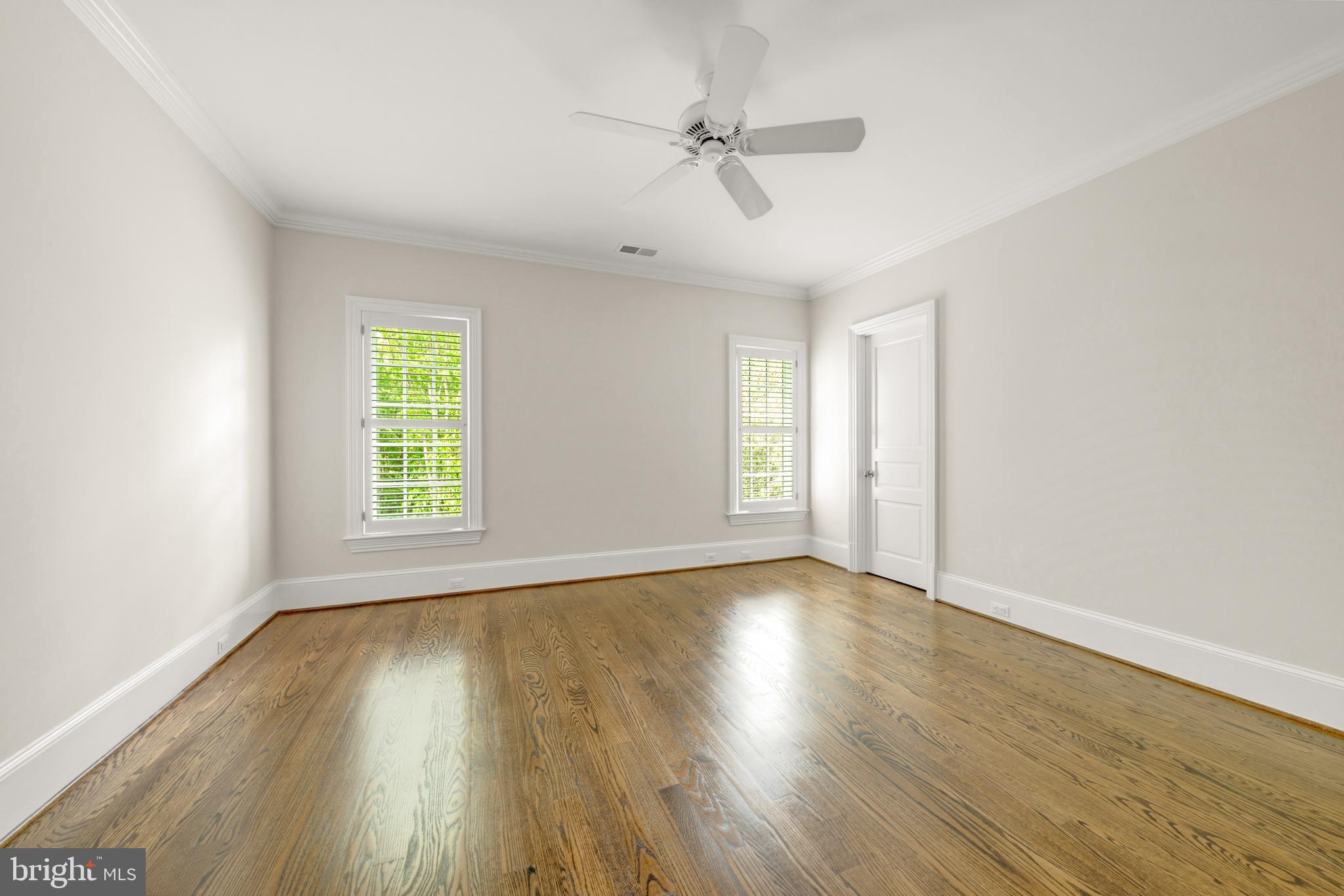 SHIRLEY WOODS - Residential