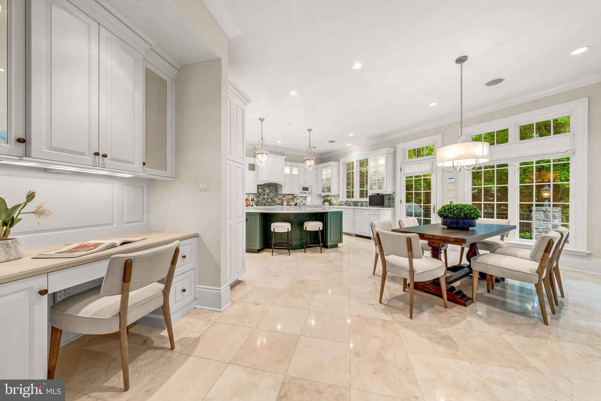 SHIRLEY WOODS - Residential
