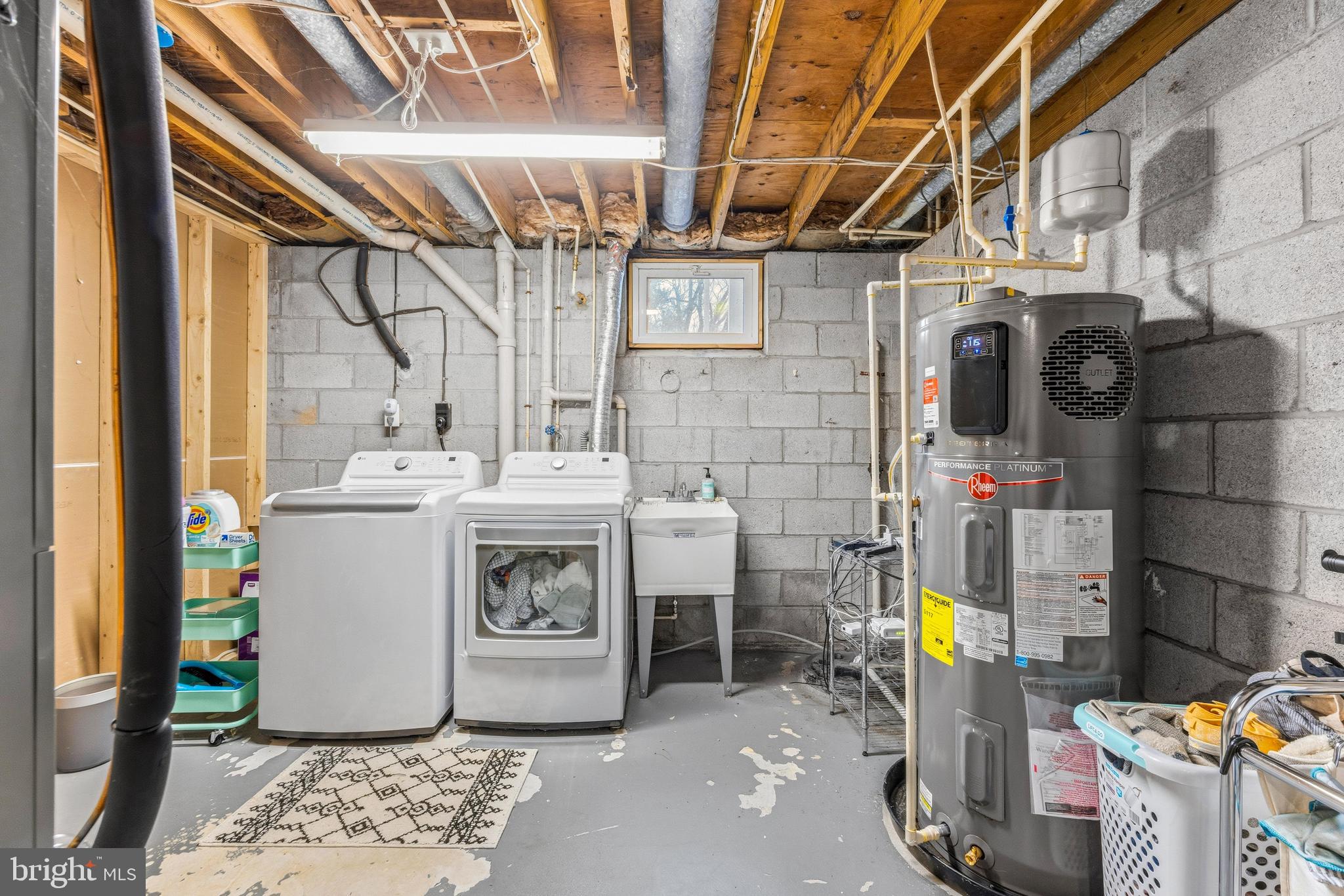 MIDDLETOWN FARMS - Residential