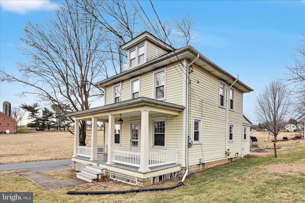 Photo of 1596 New Danville Pike, LANCASTER, PA 17603 (MLS # PALA2081968)