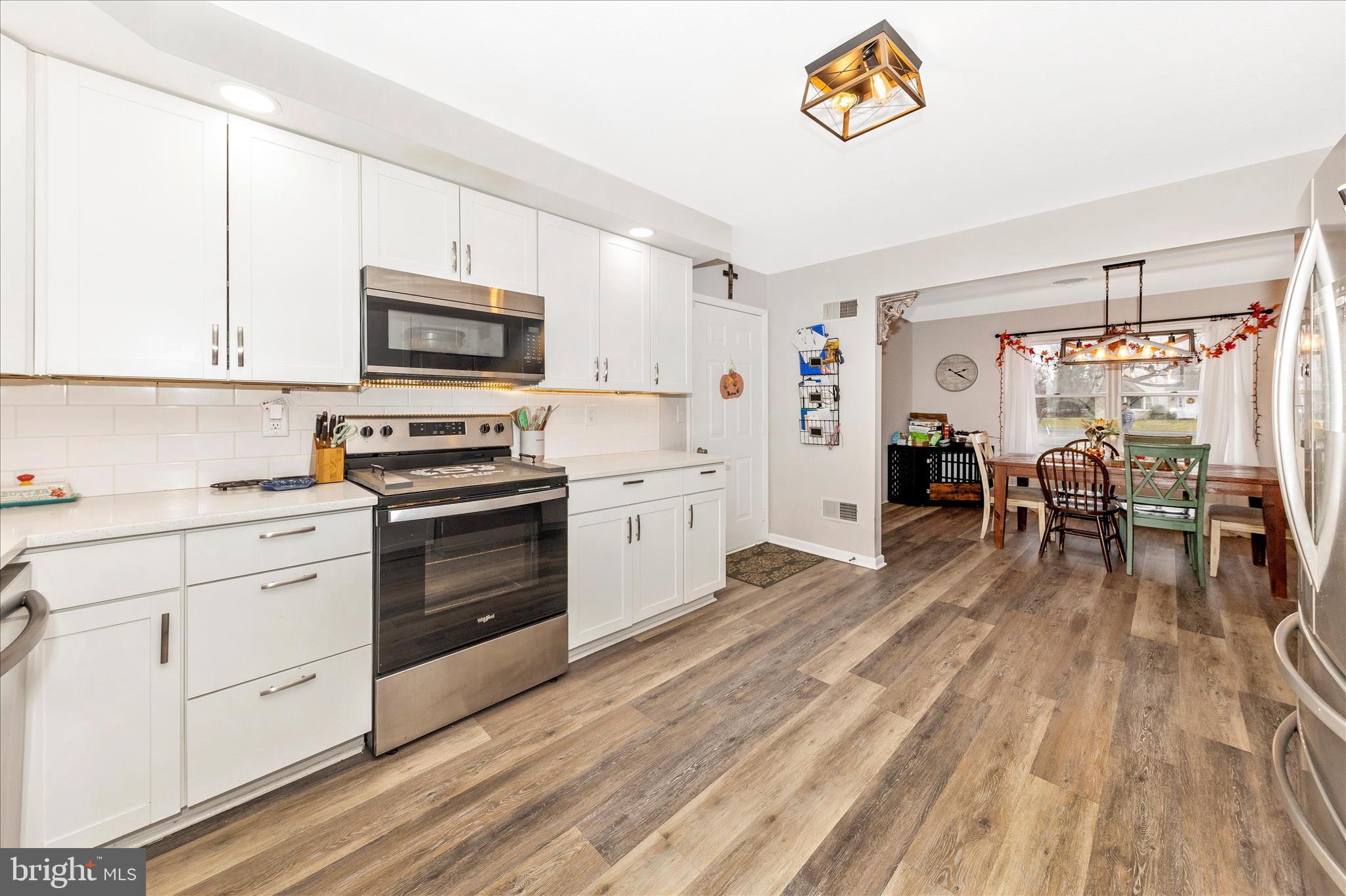 THE VILLAGE ESTATES - Residential