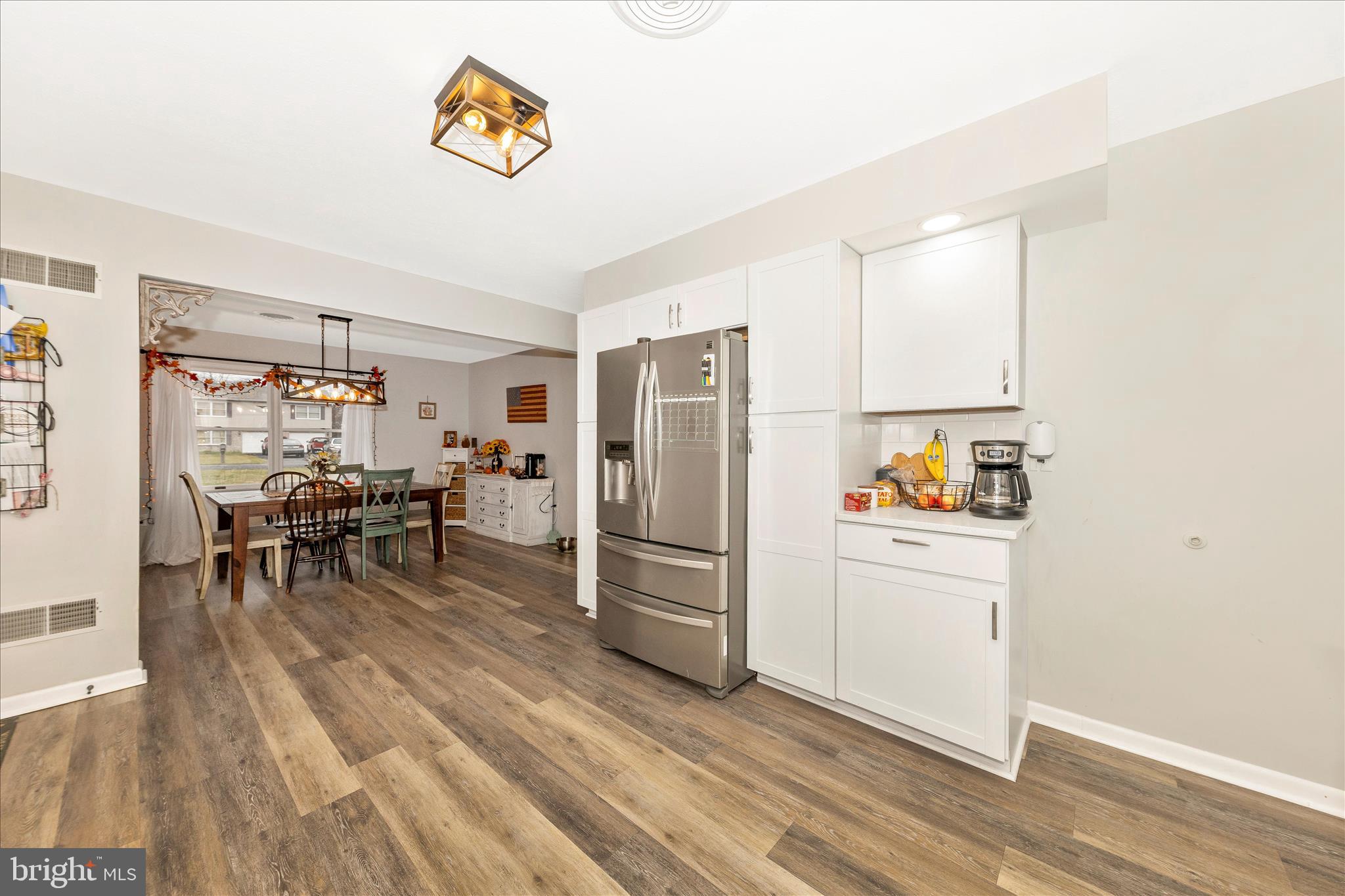 THE VILLAGE ESTATES - Residential