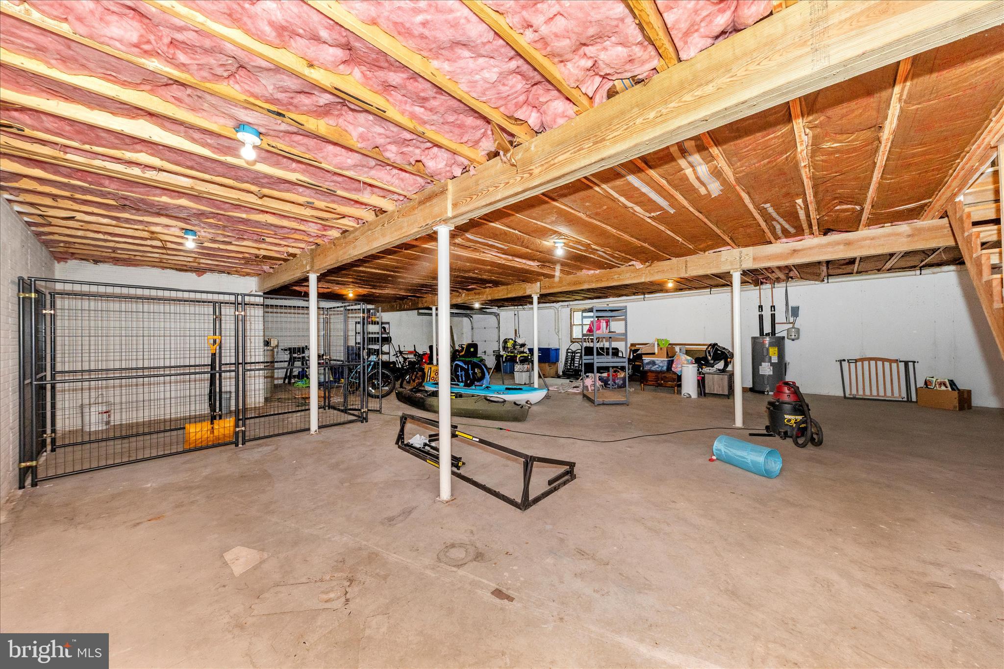 THE VILLAGE ESTATES - Residential