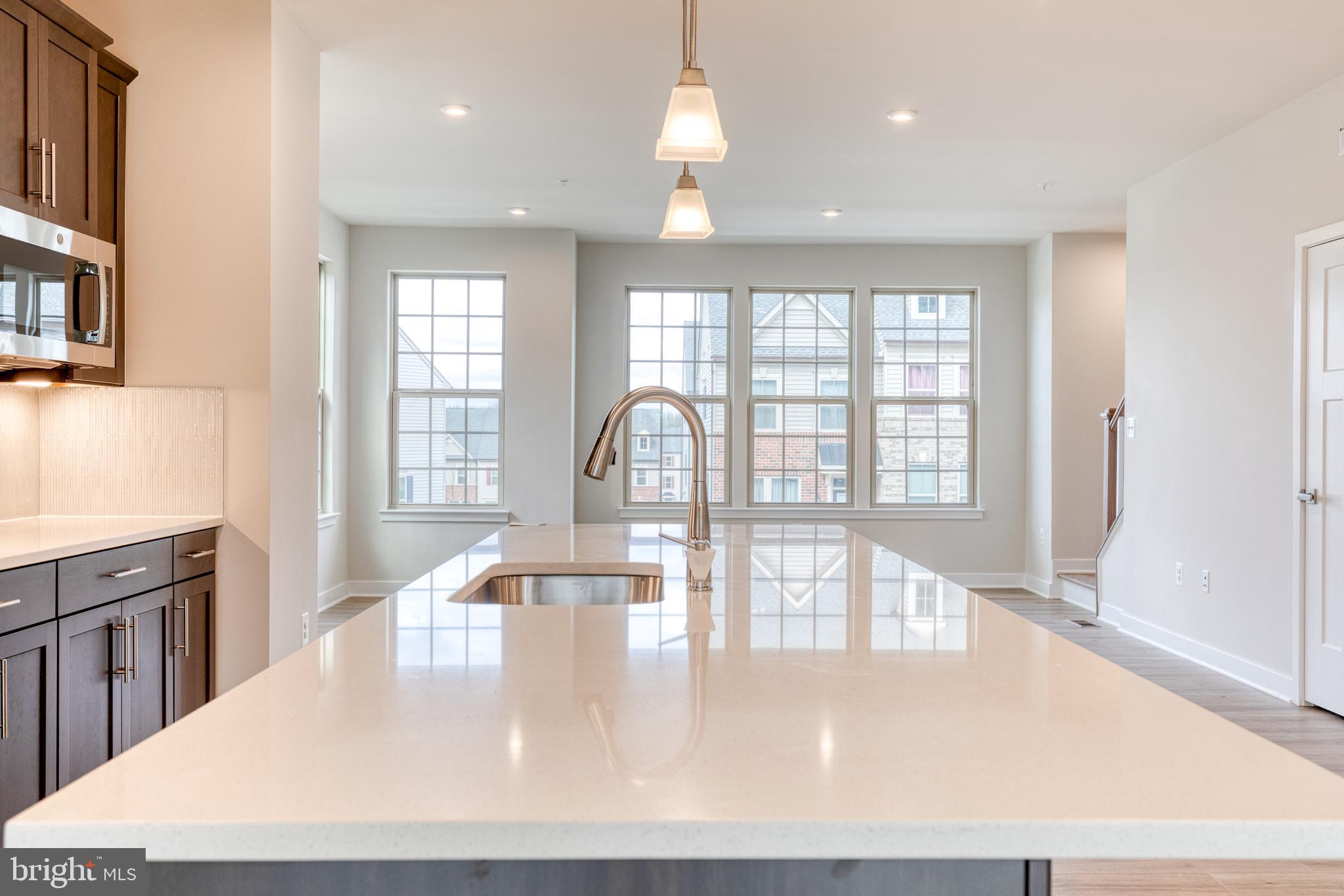 PARKSIDE - Residential