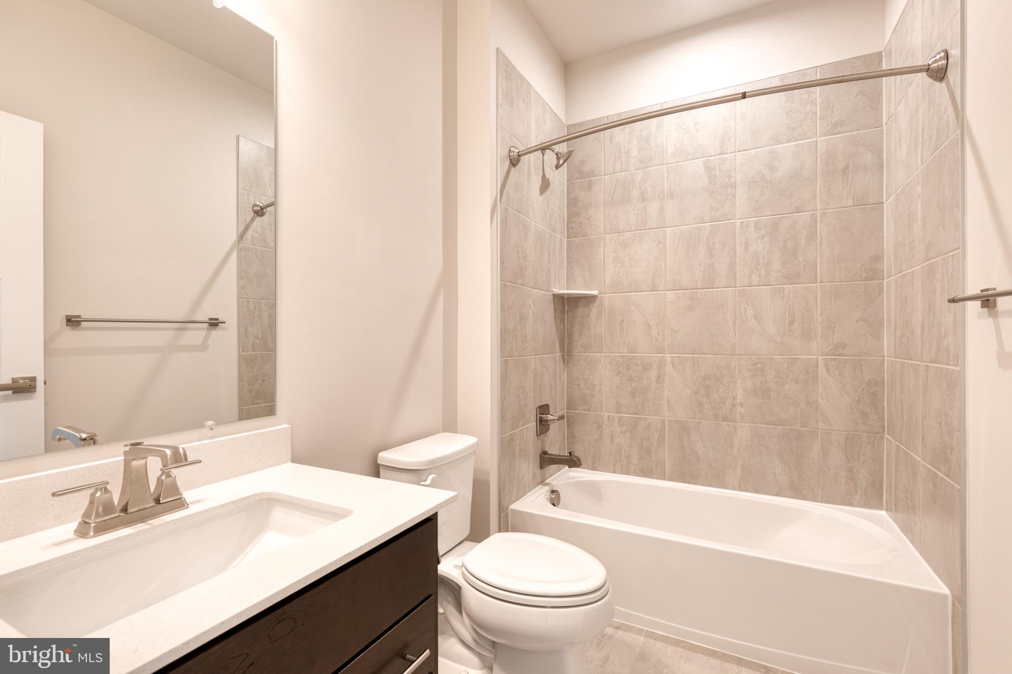 PARKSIDE - Residential