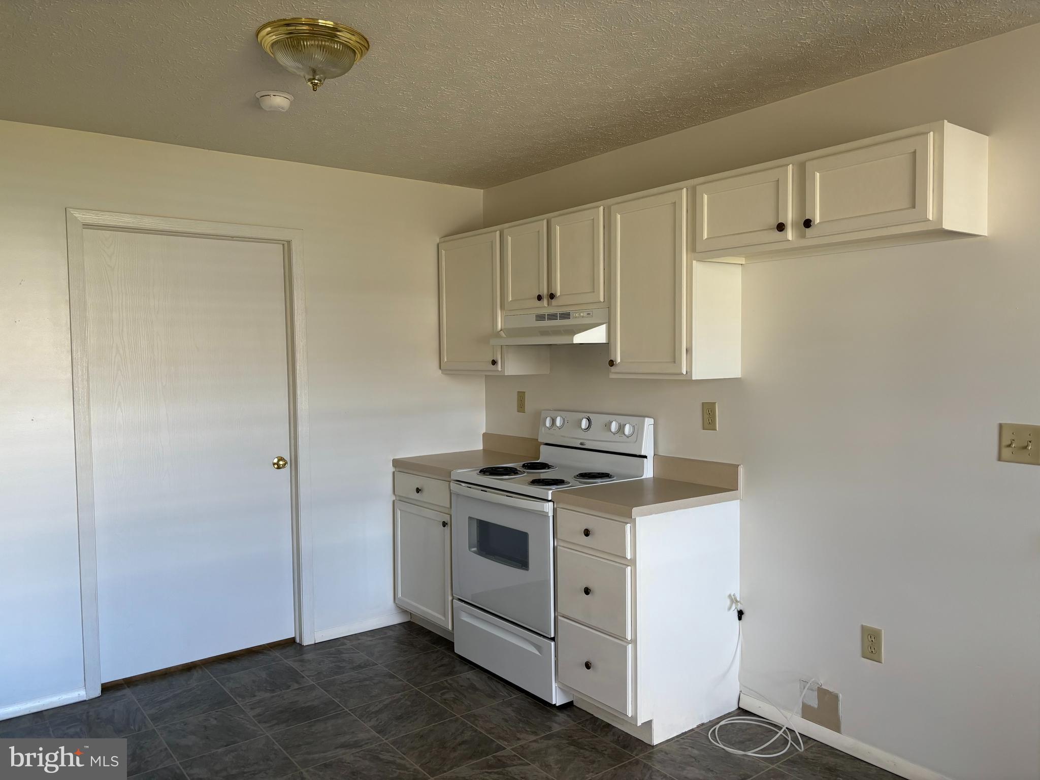 QUAIL VALLEY ESTATES - Residential