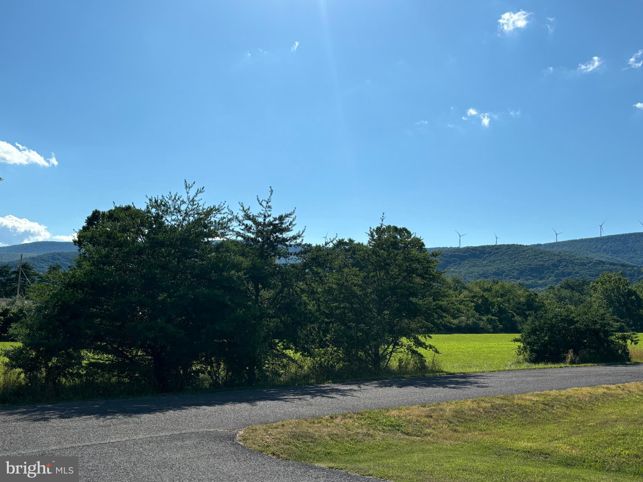 QUAIL VALLEY ESTATES - Residential