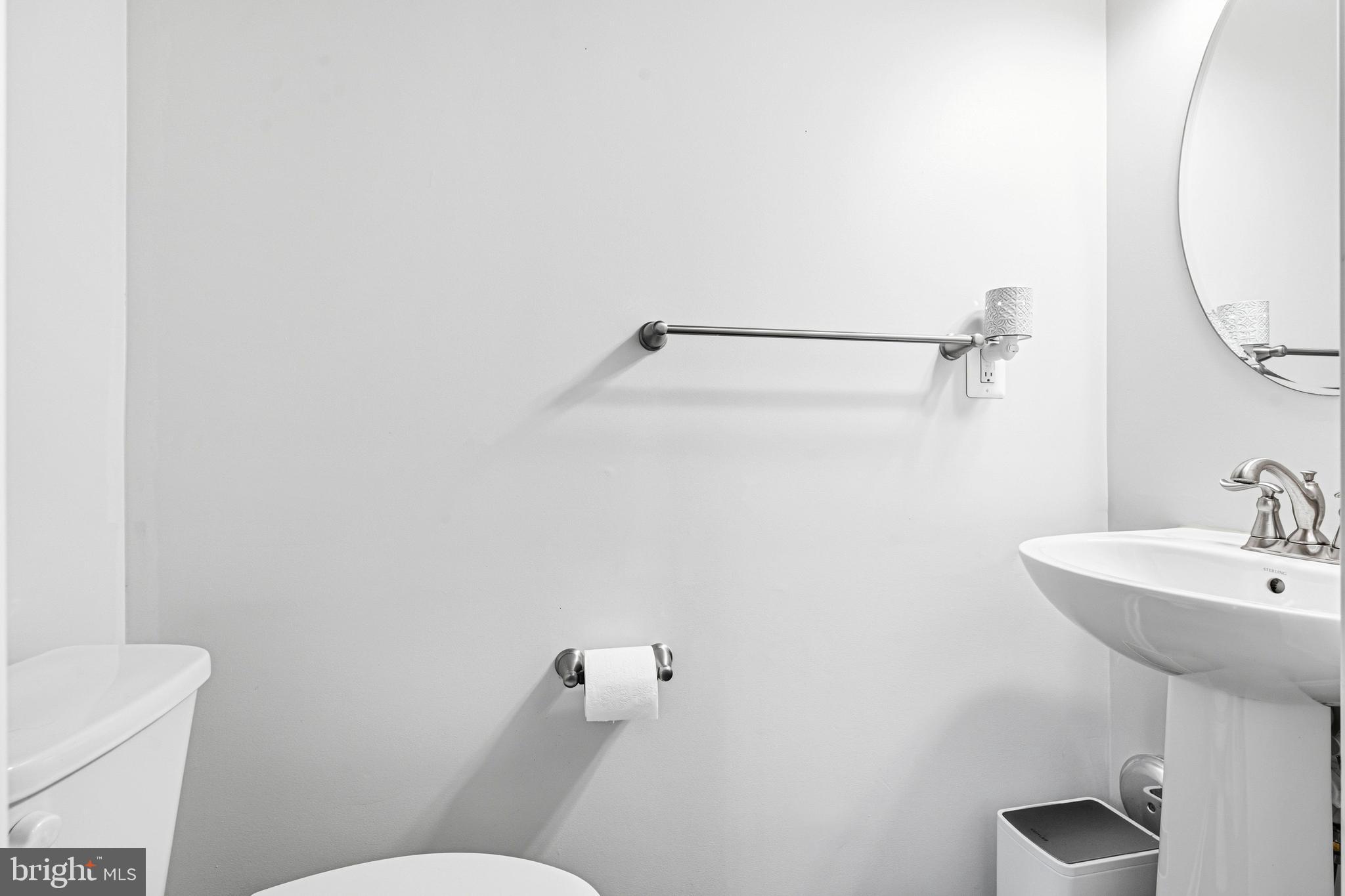 TOWNES AT BYNUM RUN - Residential