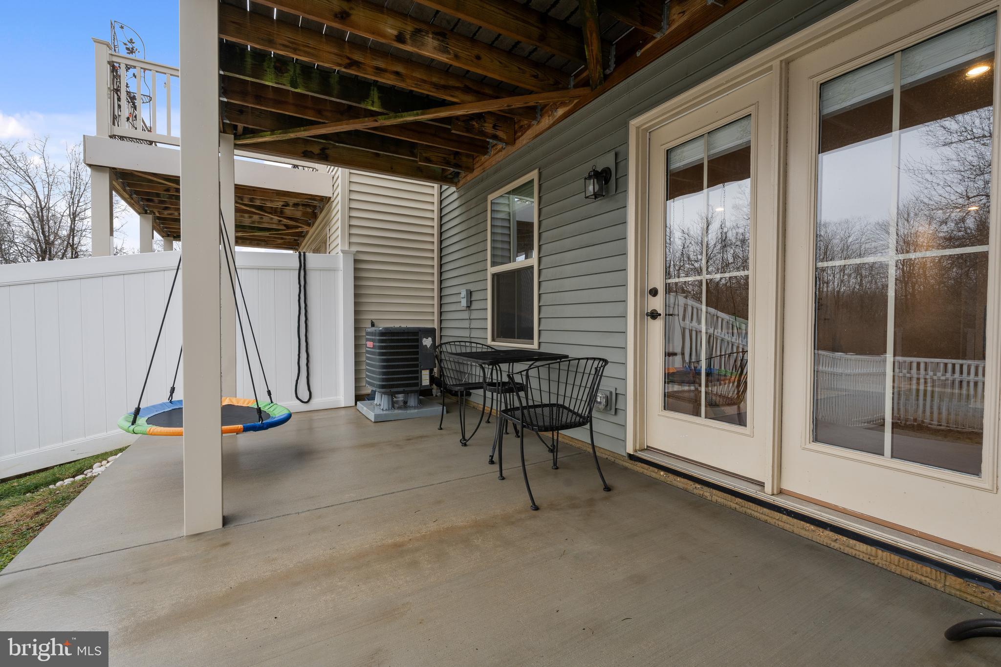 TOWNES AT BYNUM RUN - Residential