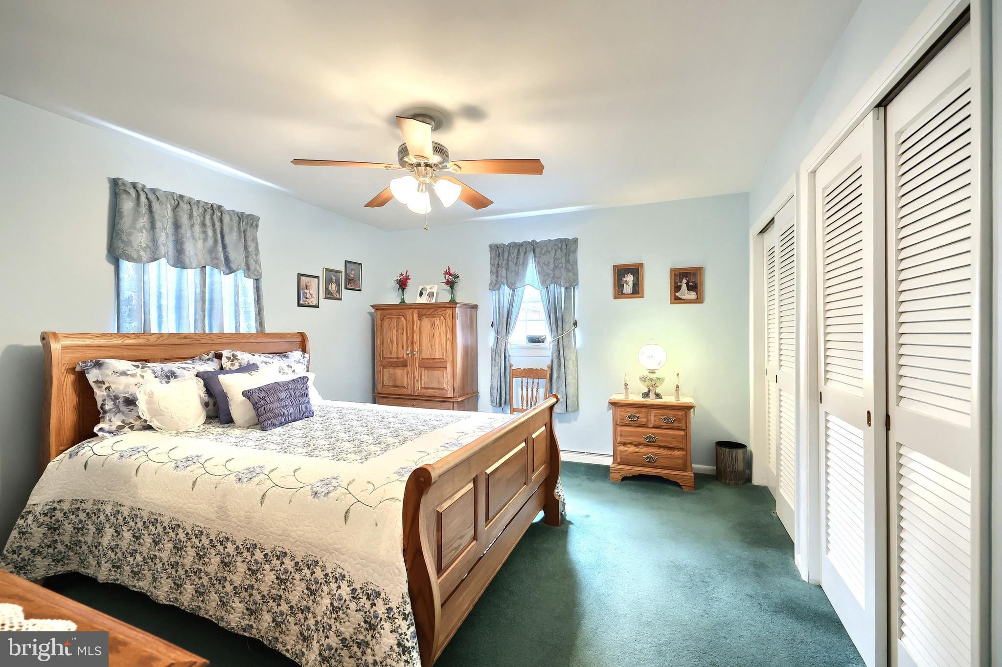 NEW OXFORD AREA - Residential