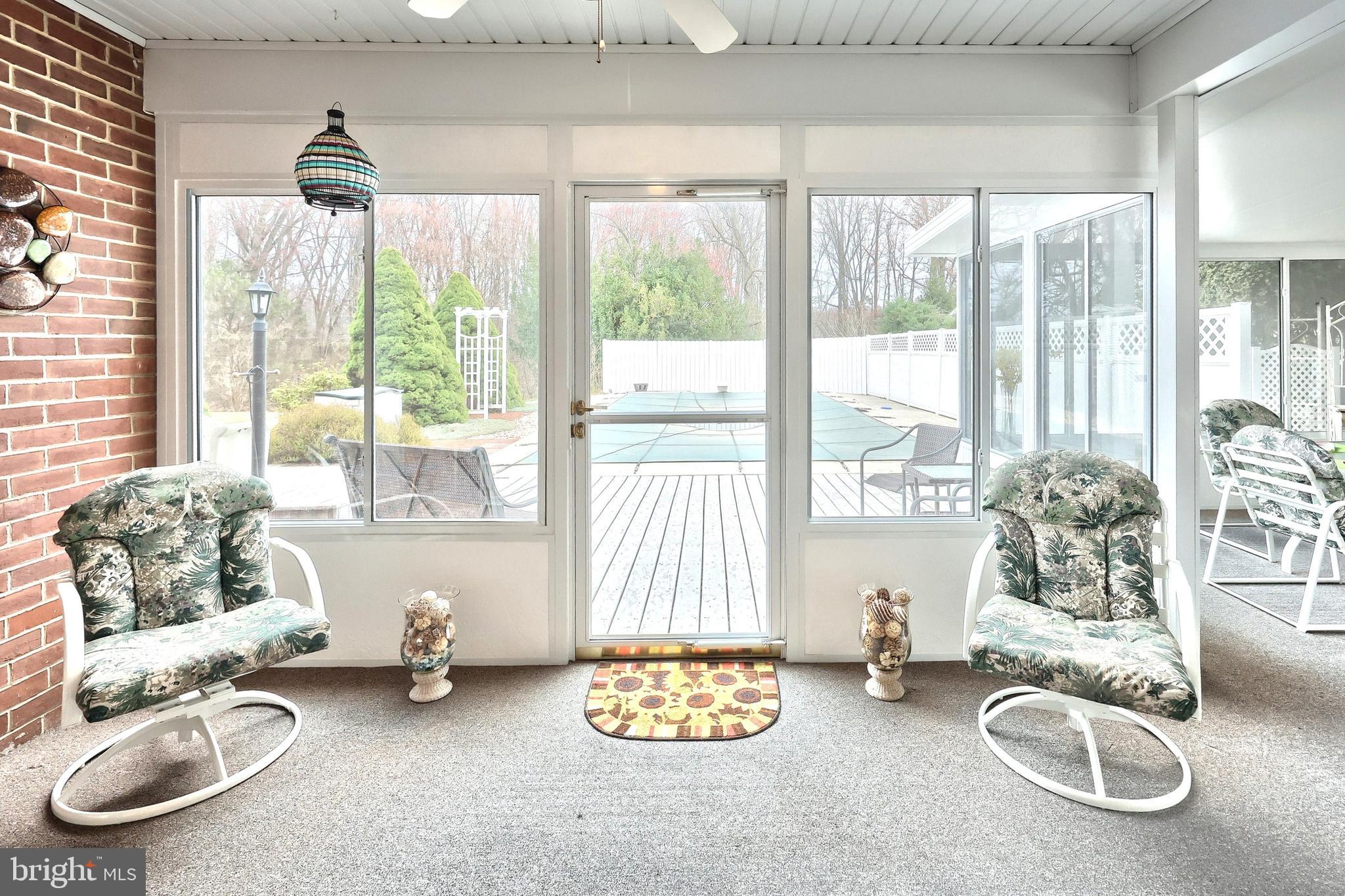 NEW OXFORD AREA - Residential