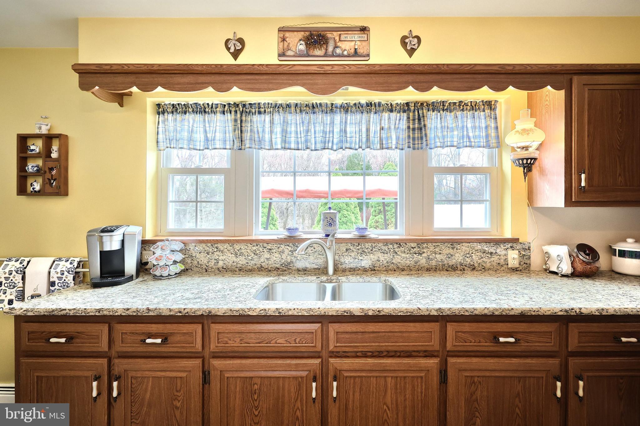 NEW OXFORD AREA - Residential