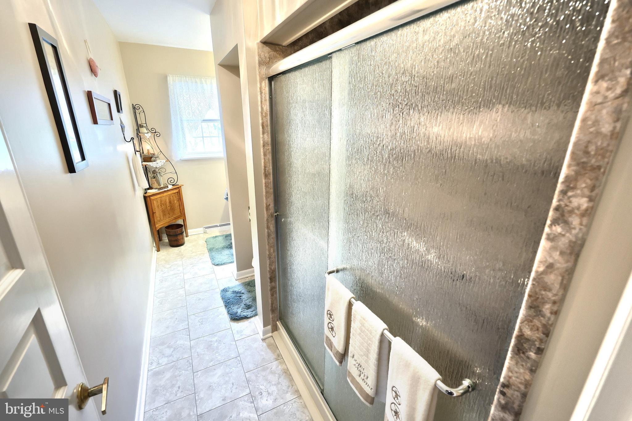 NEW OXFORD AREA - Residential