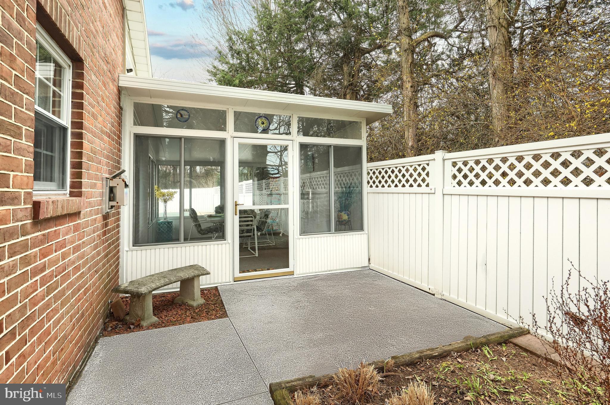 NEW OXFORD AREA - Residential