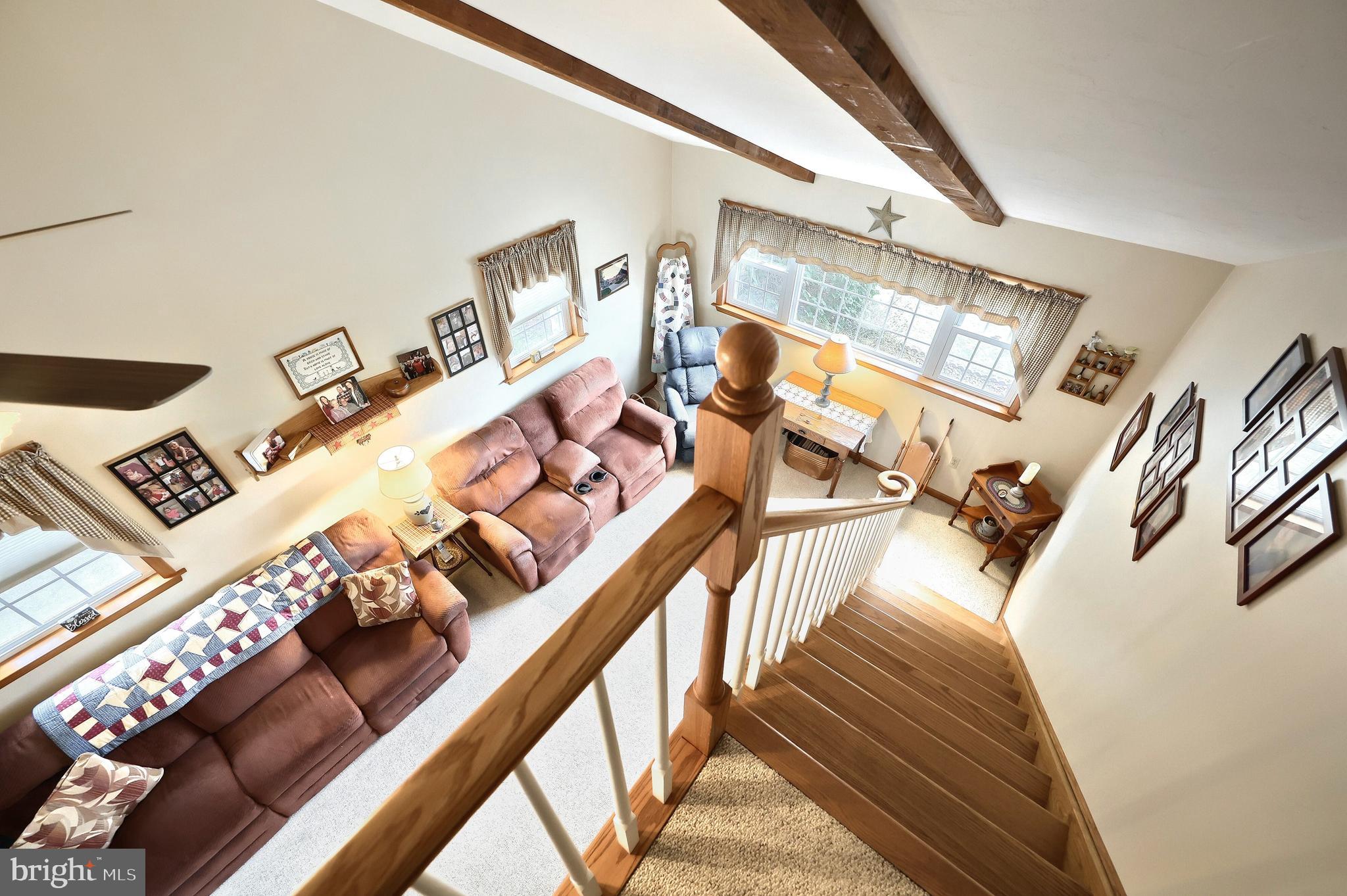 NEW OXFORD AREA - Residential