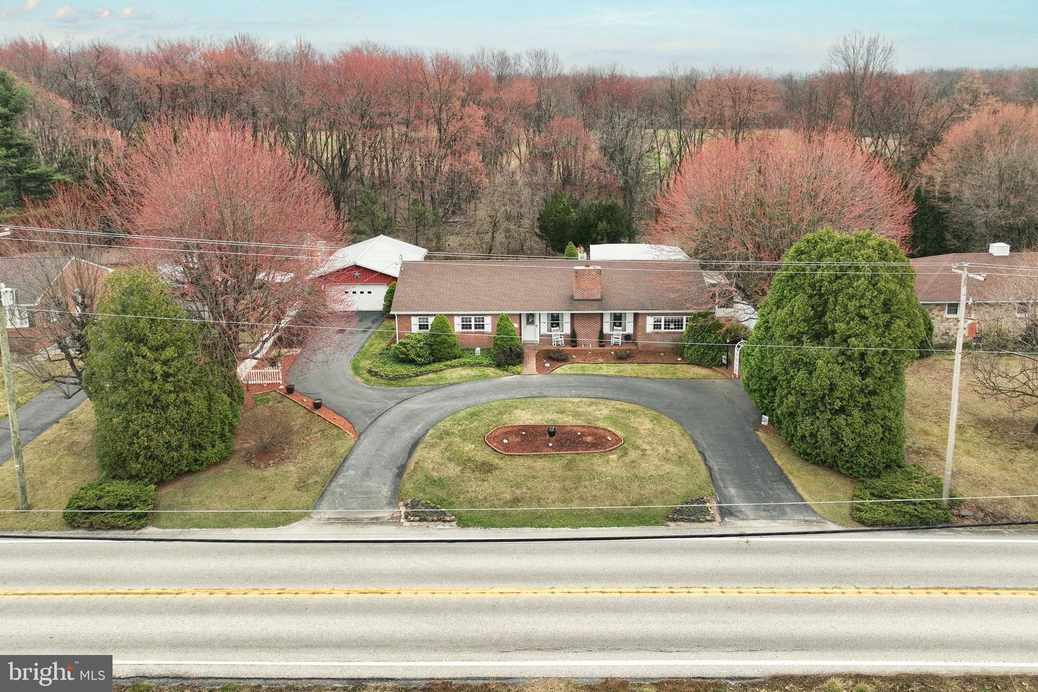 NEW OXFORD AREA - Residential