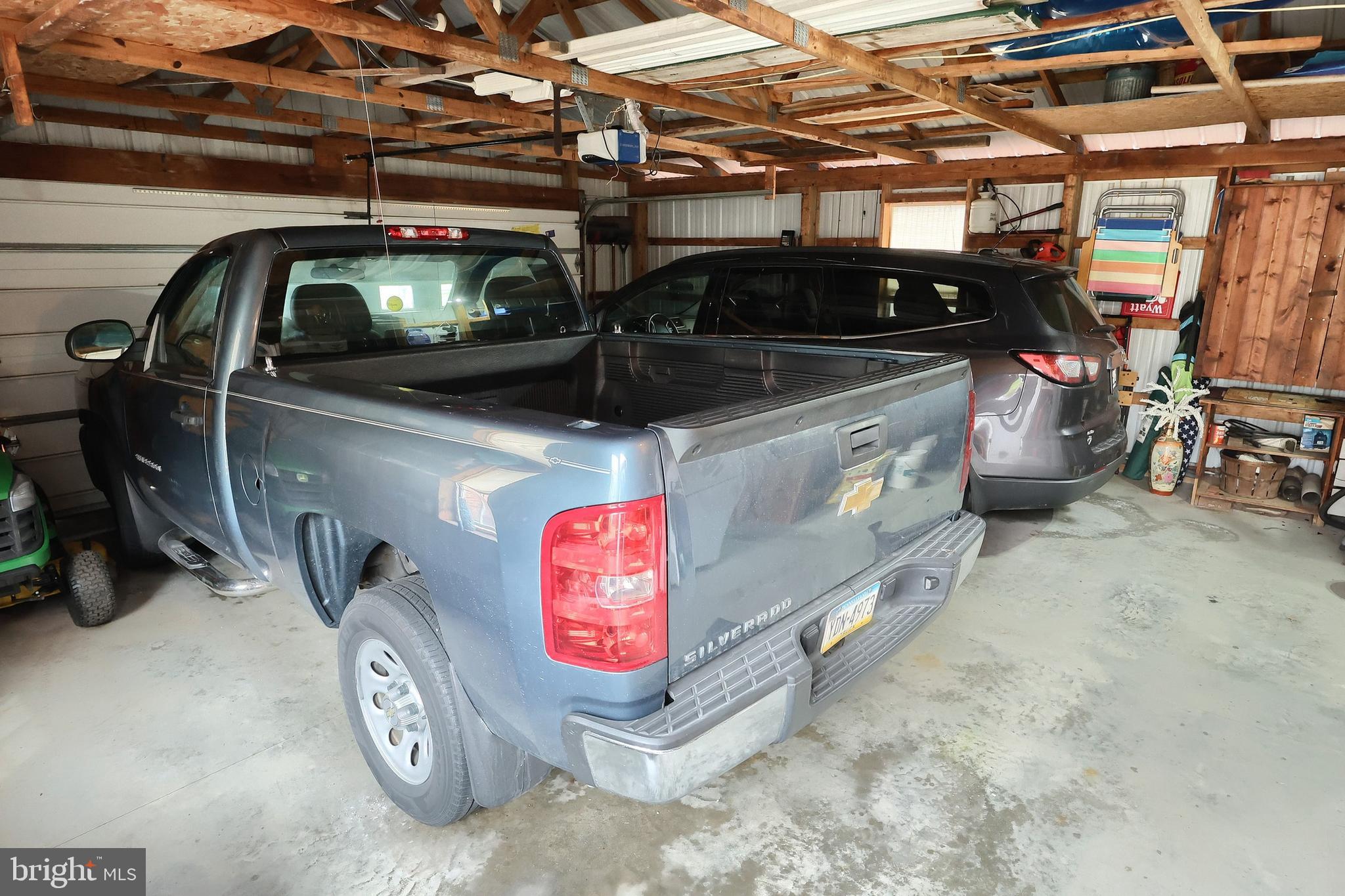 NEW OXFORD AREA - Residential