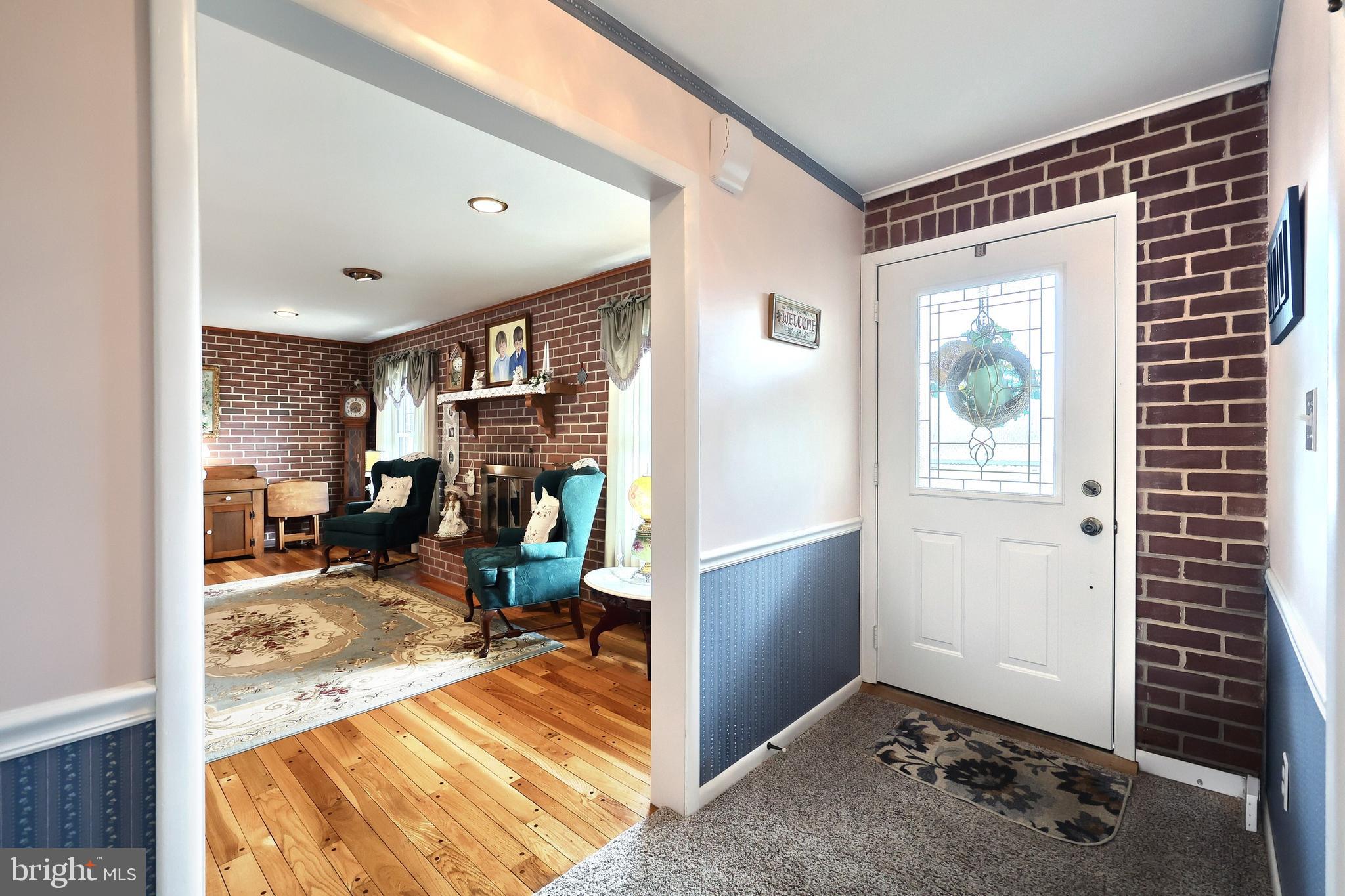 NEW OXFORD AREA - Residential